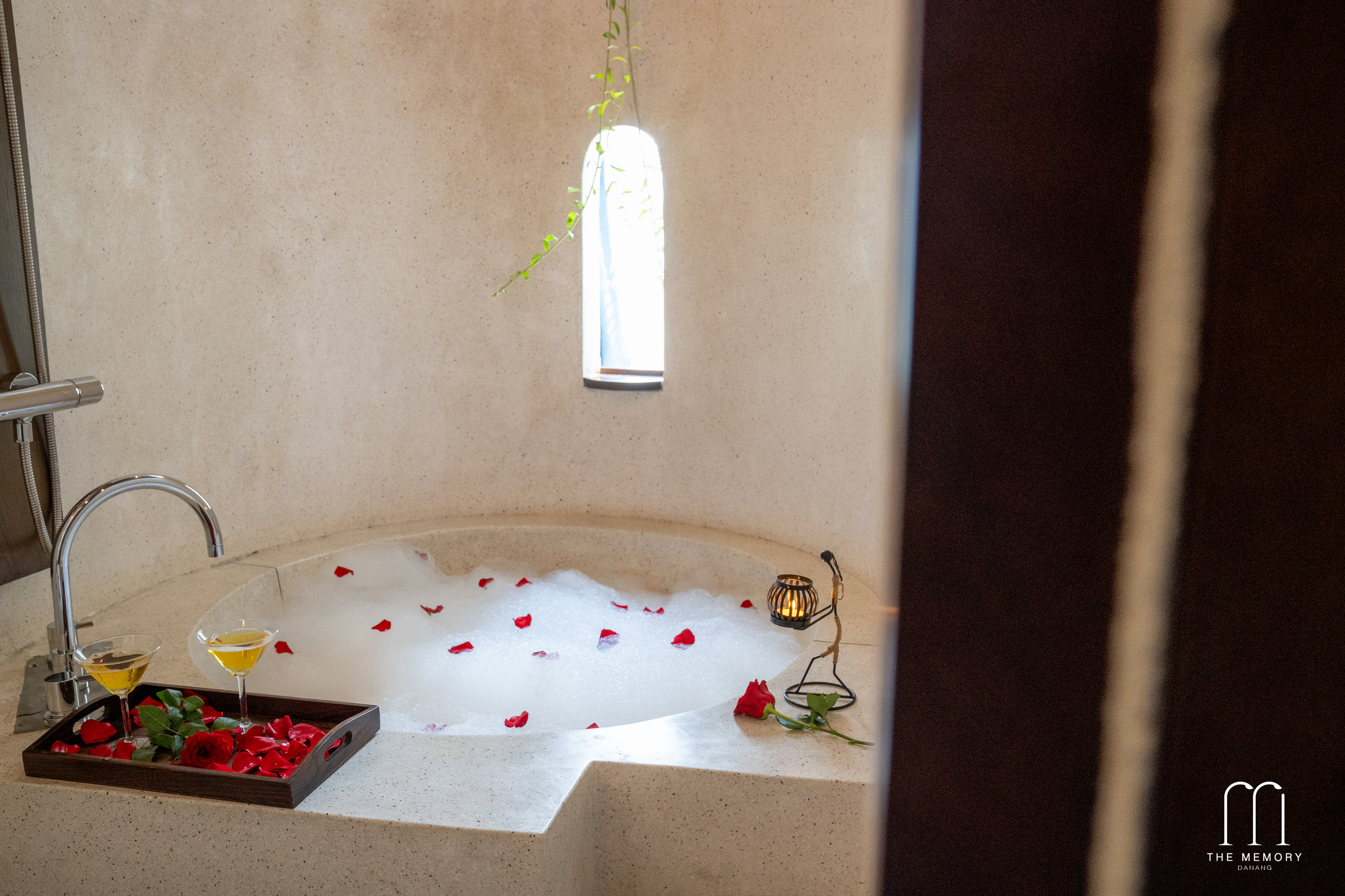 Double One Bedroom Two Bathrooms