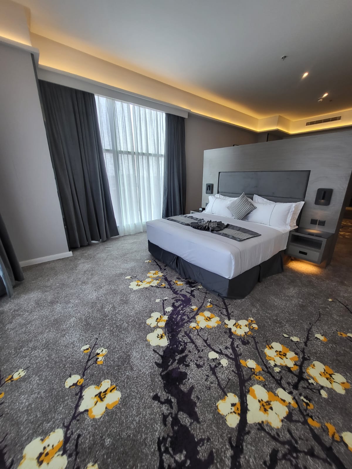 Junior Suite Executive King Bed