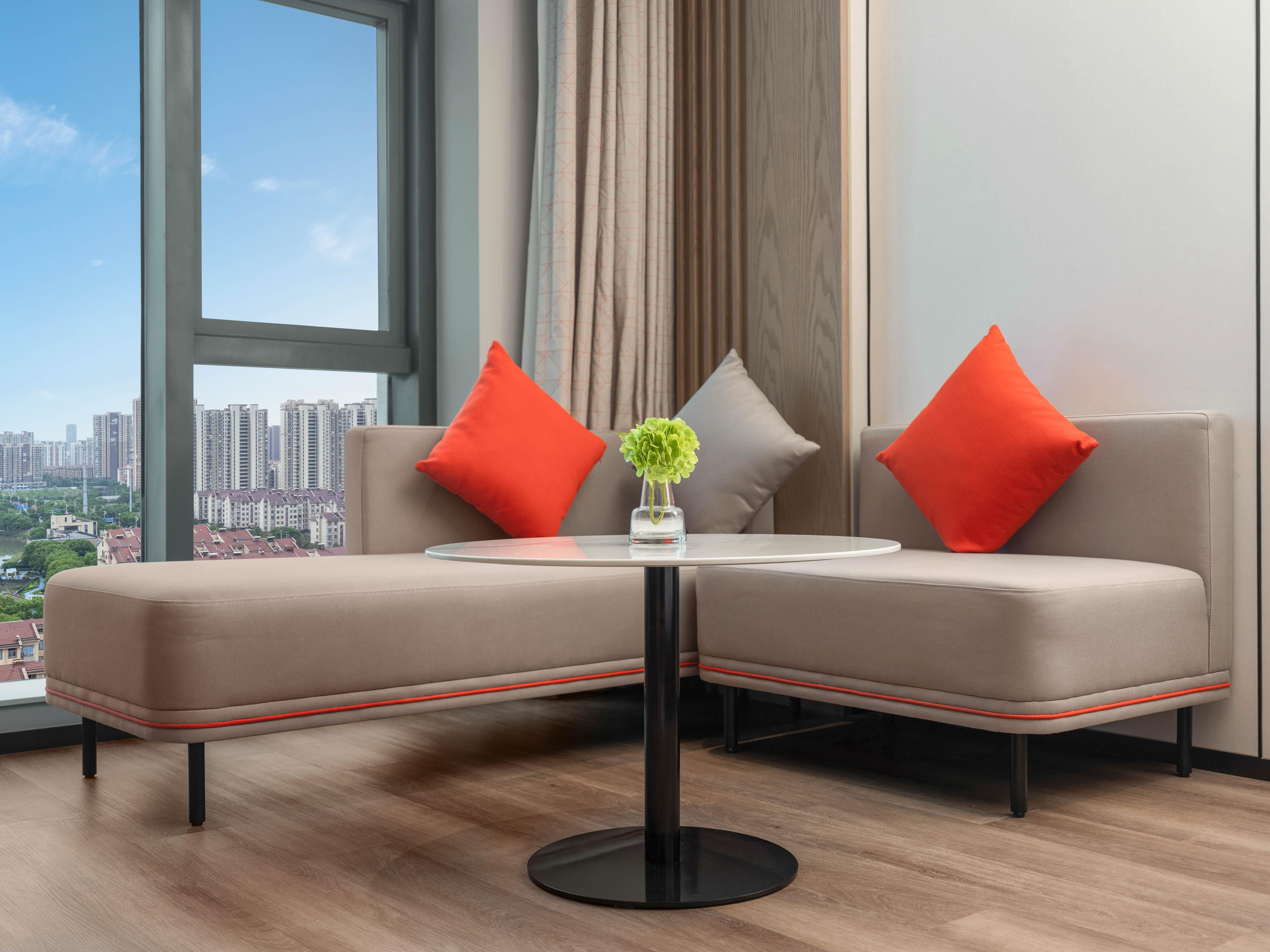 Double King Size Bed