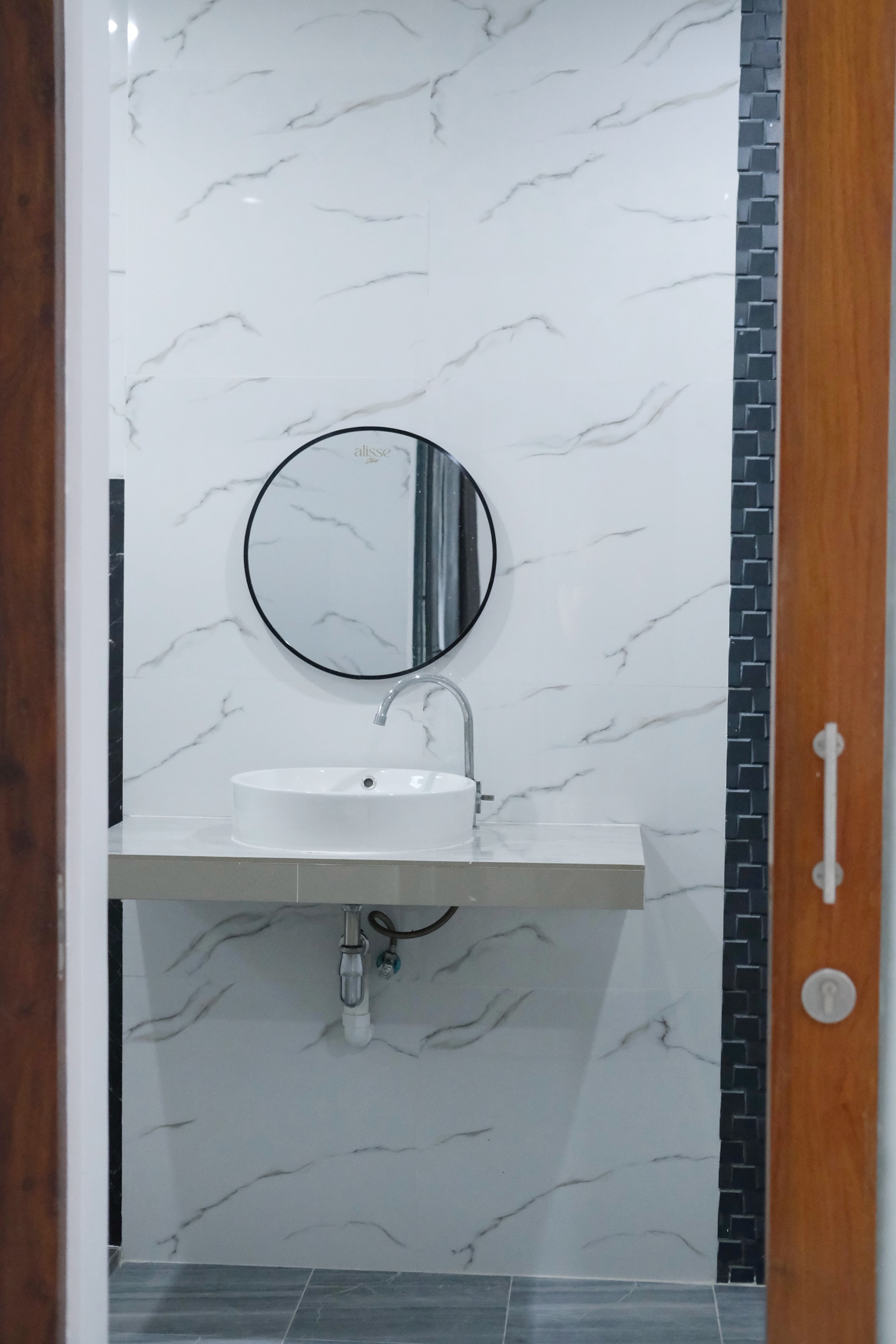 Room One Bedroom with Views