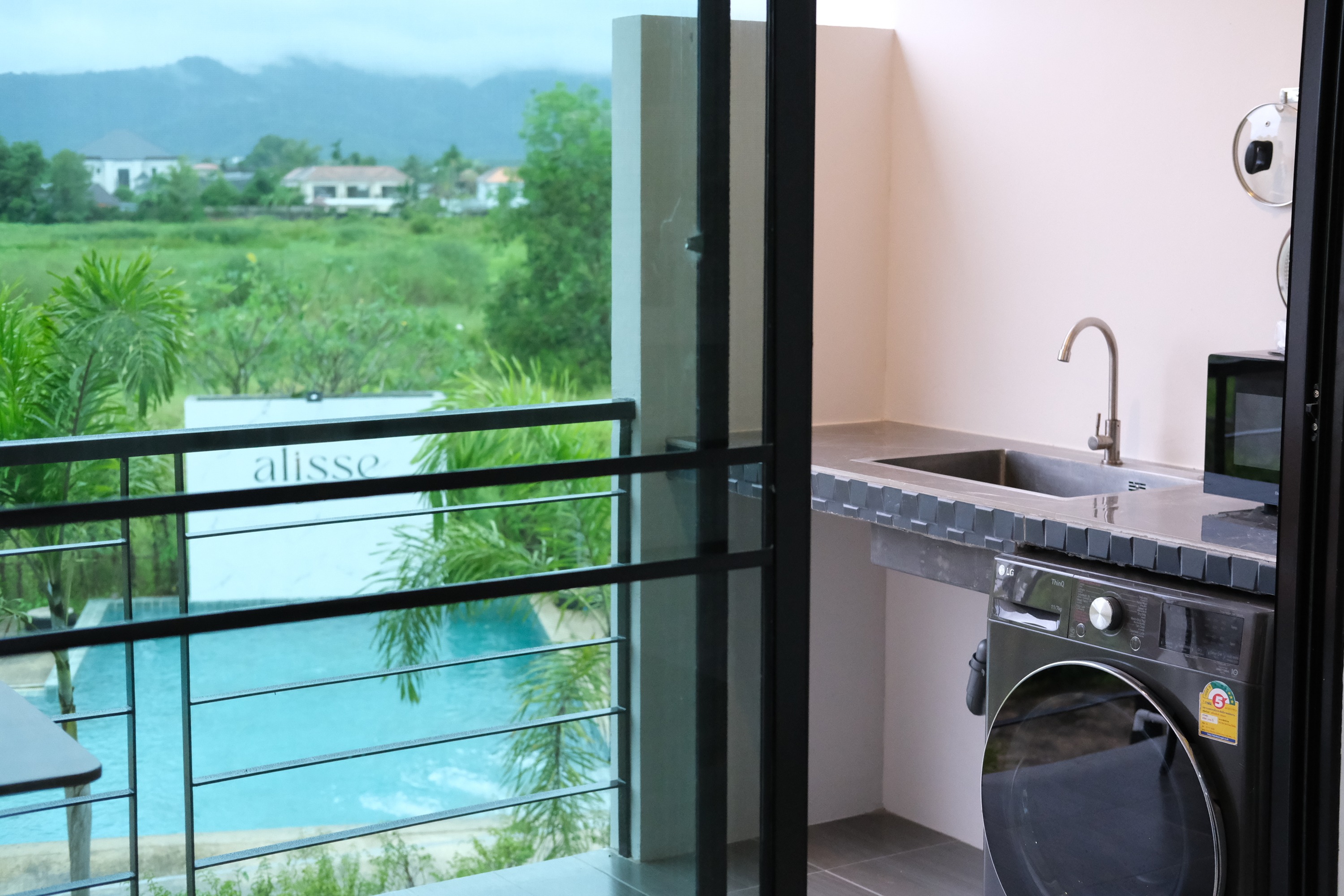 Studio Mountain View