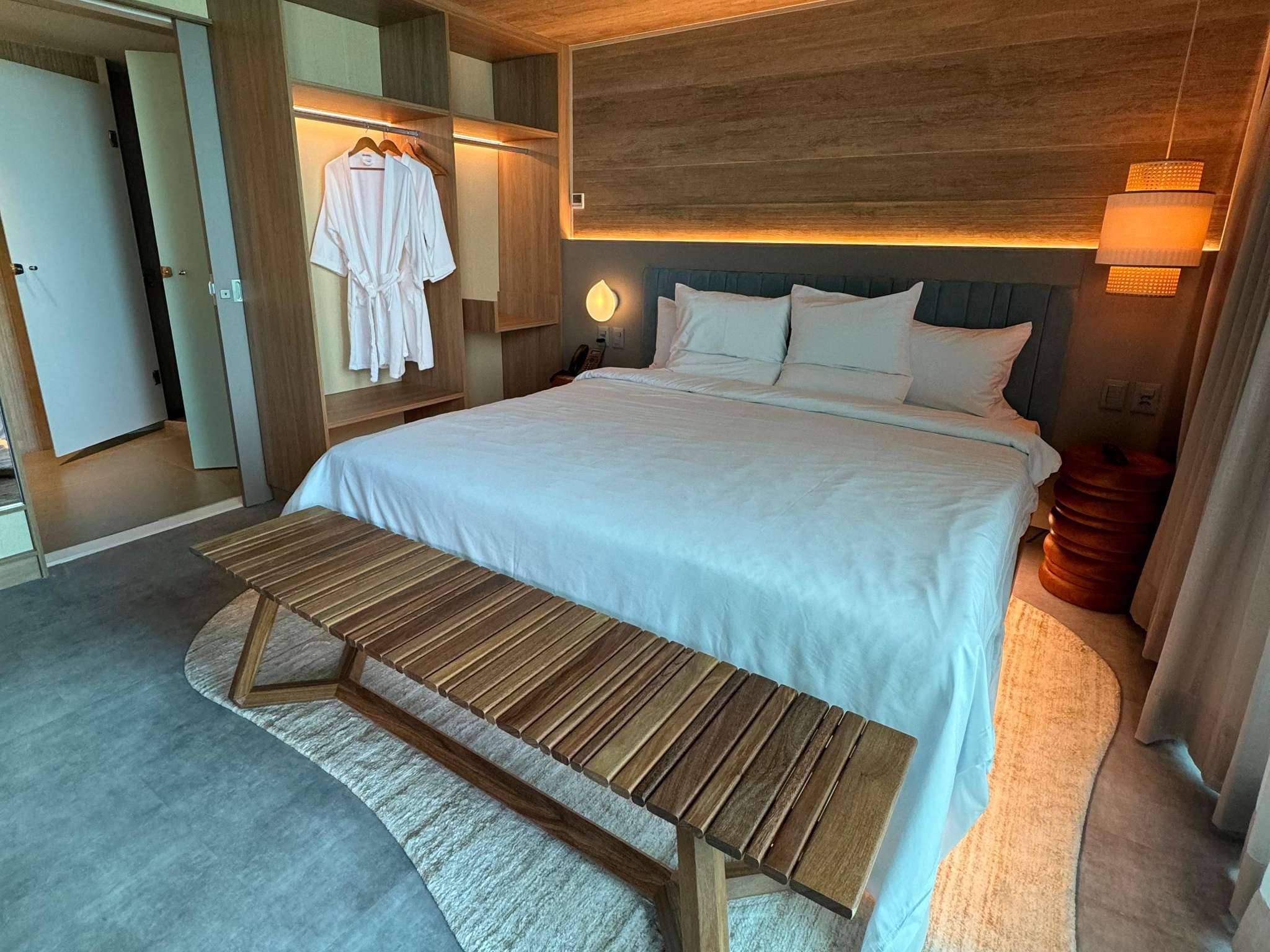 Junior Suite Sea View with Balcony