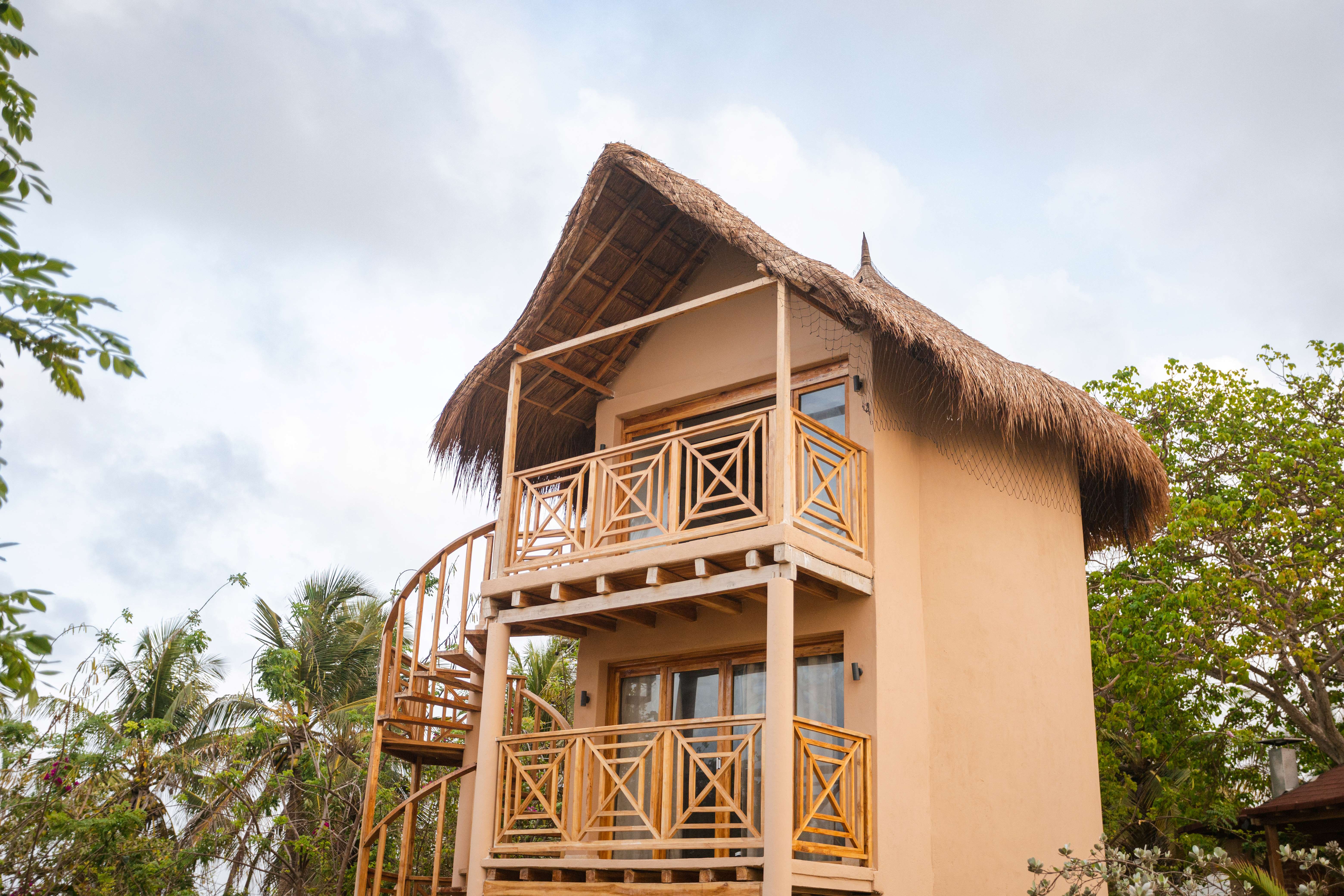 Bungalow King Size Bed