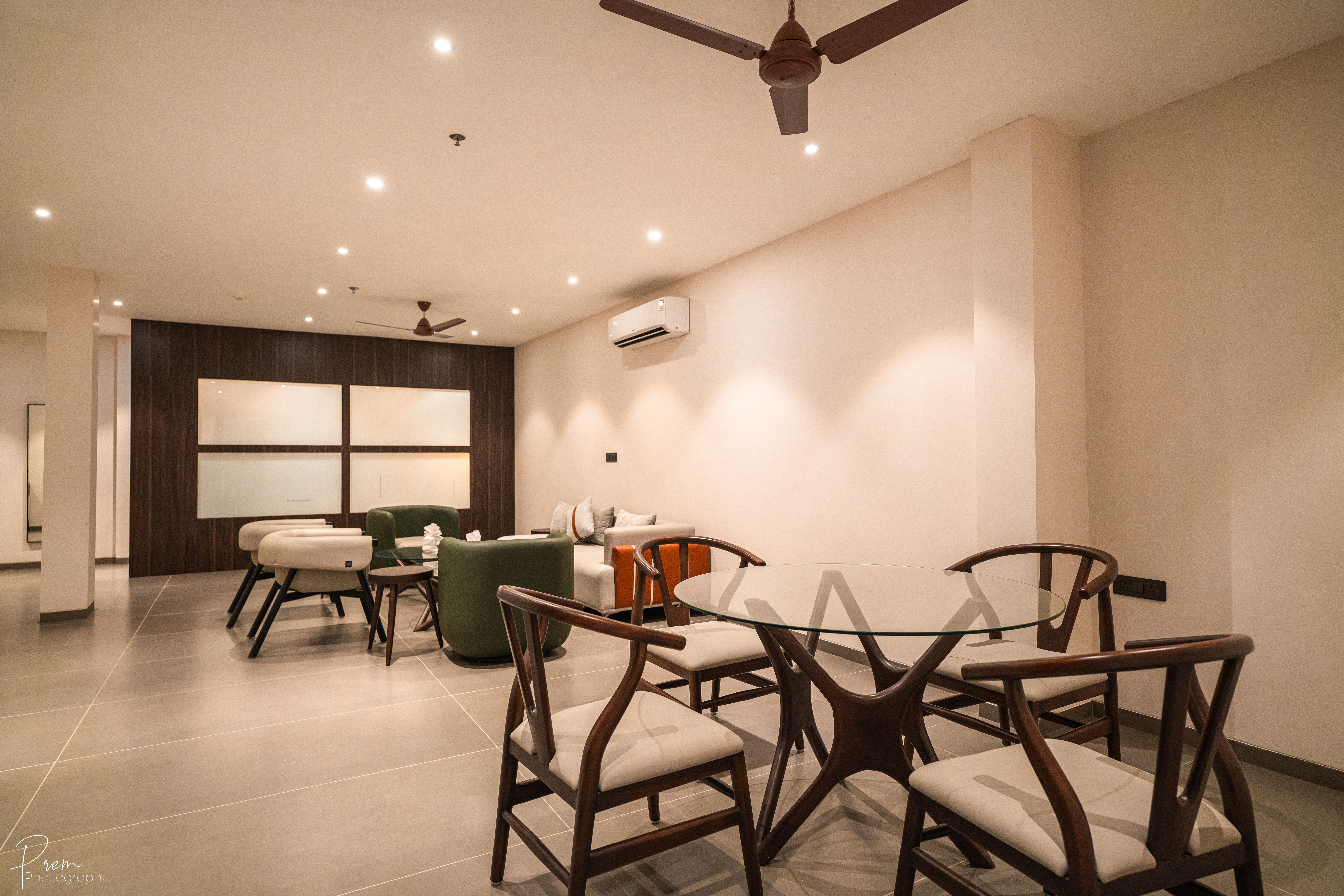 Family Room King Size Bed