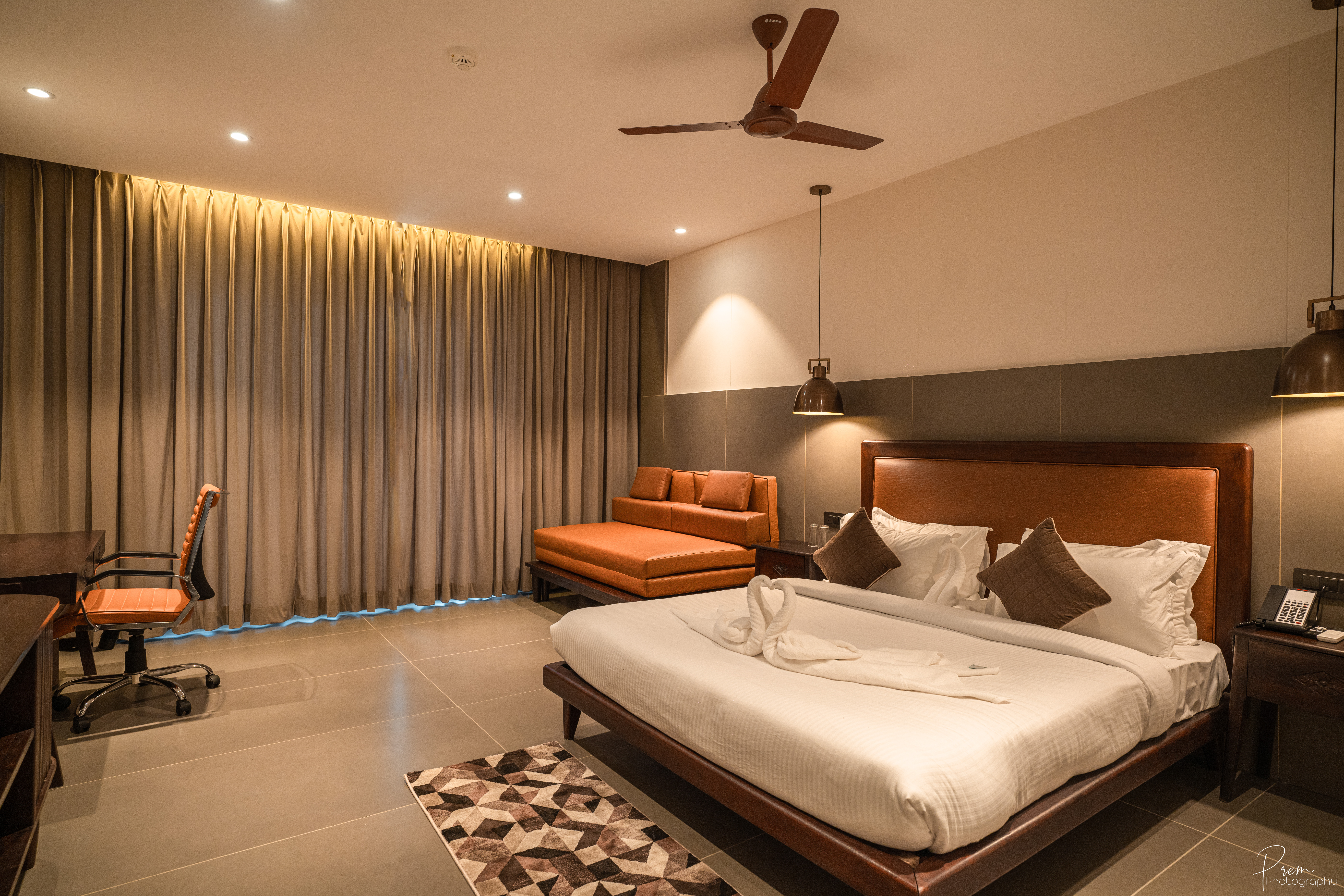 Double or Twin Deluxe