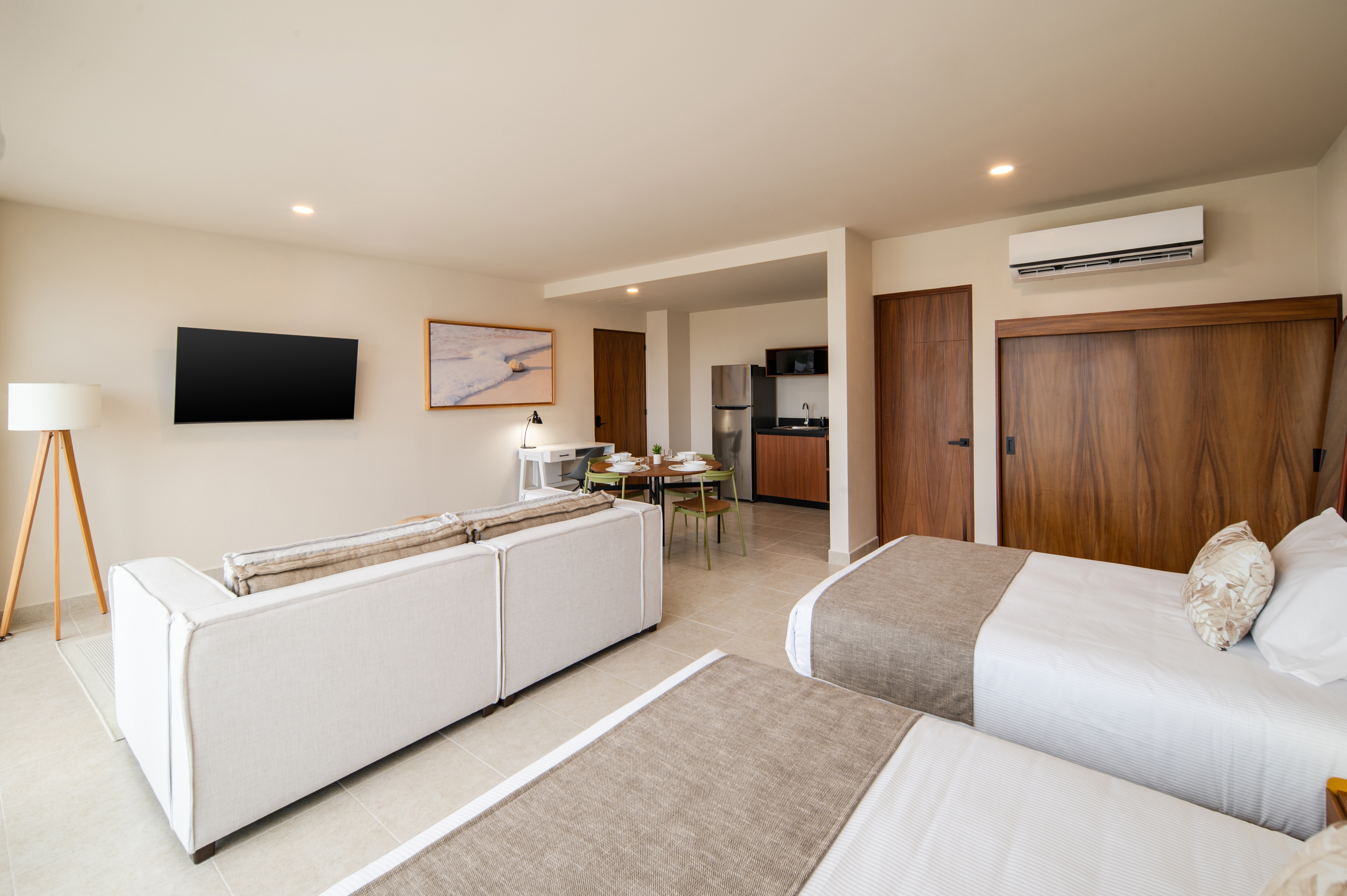 Suite Two Beds