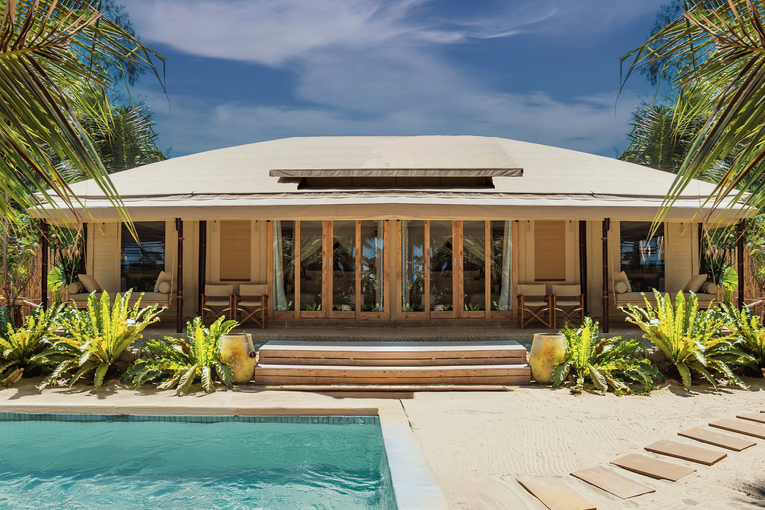 Tent Deluxe Two Beds