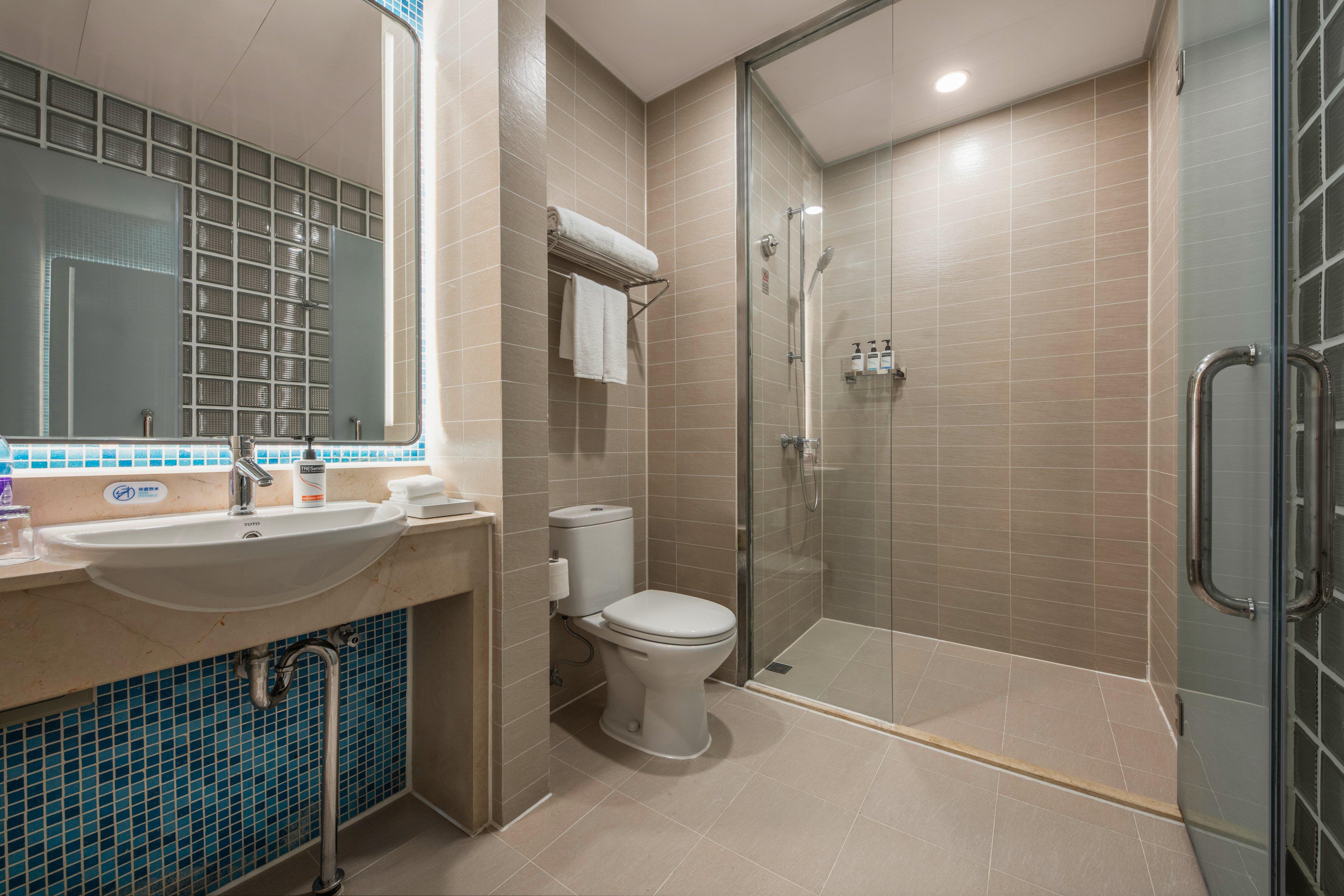 Double Queen Size Bed