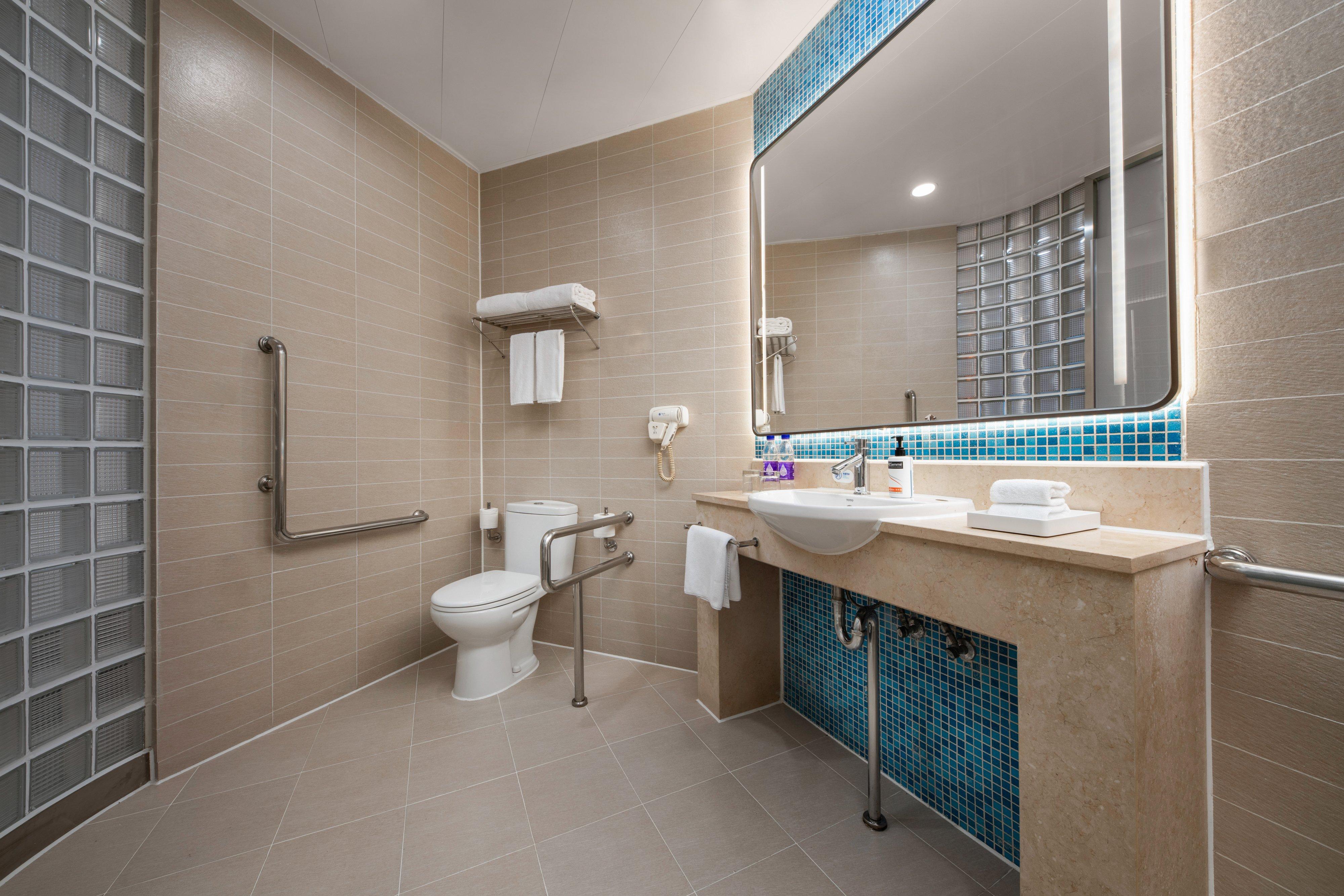 Double Accessible-queen Size Bed