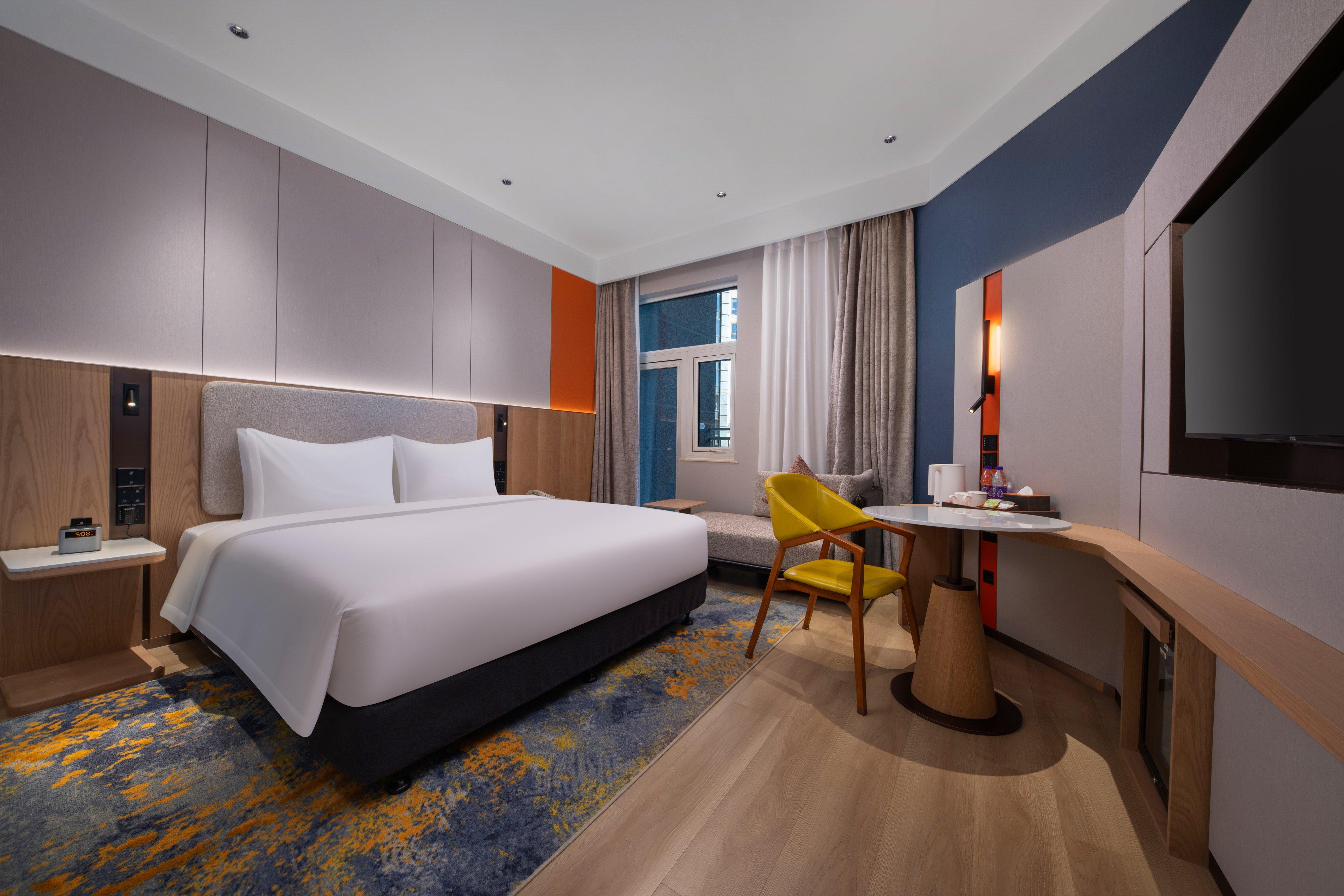 Double Queen Size Bed