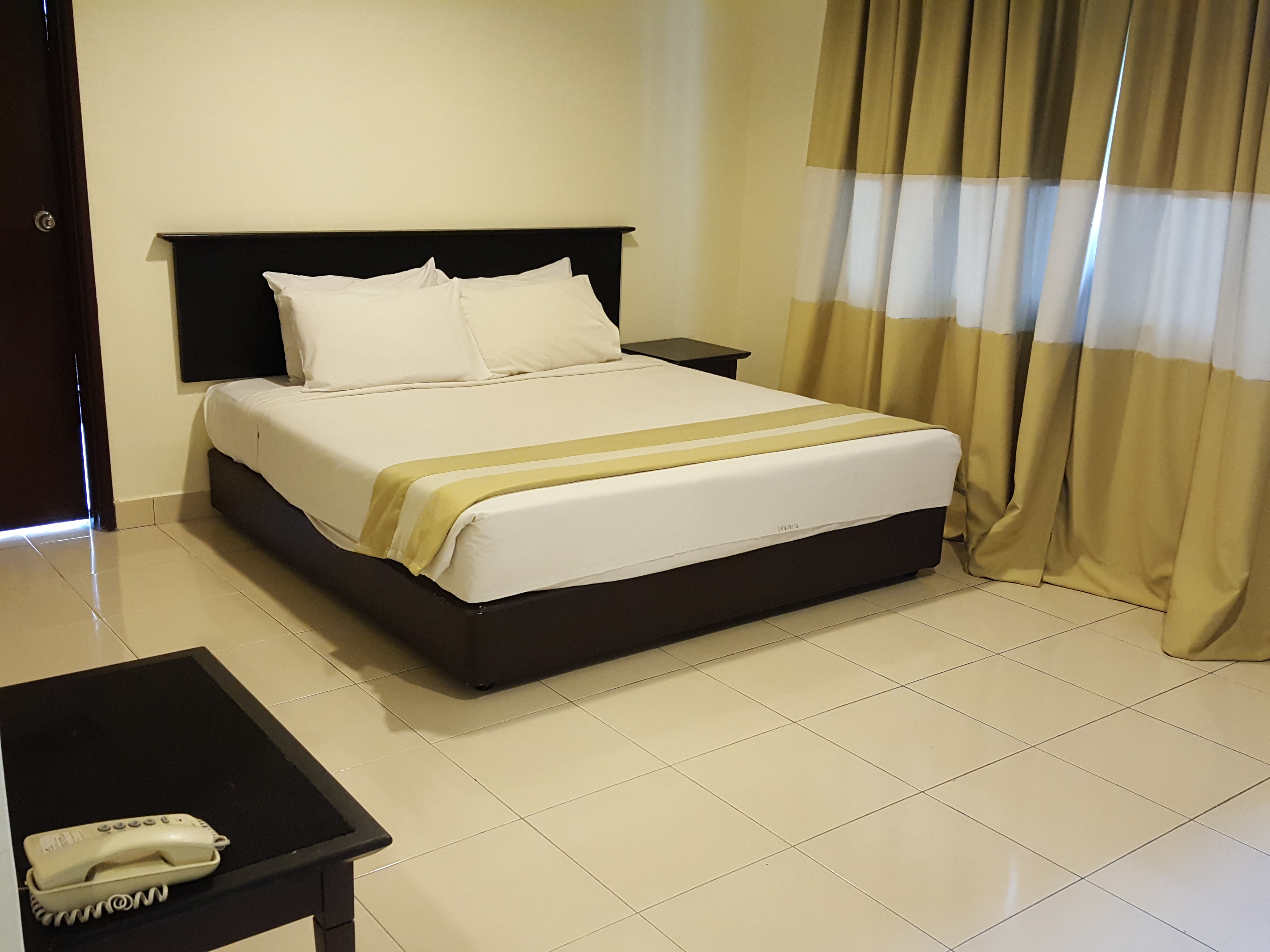 Family Room Standard