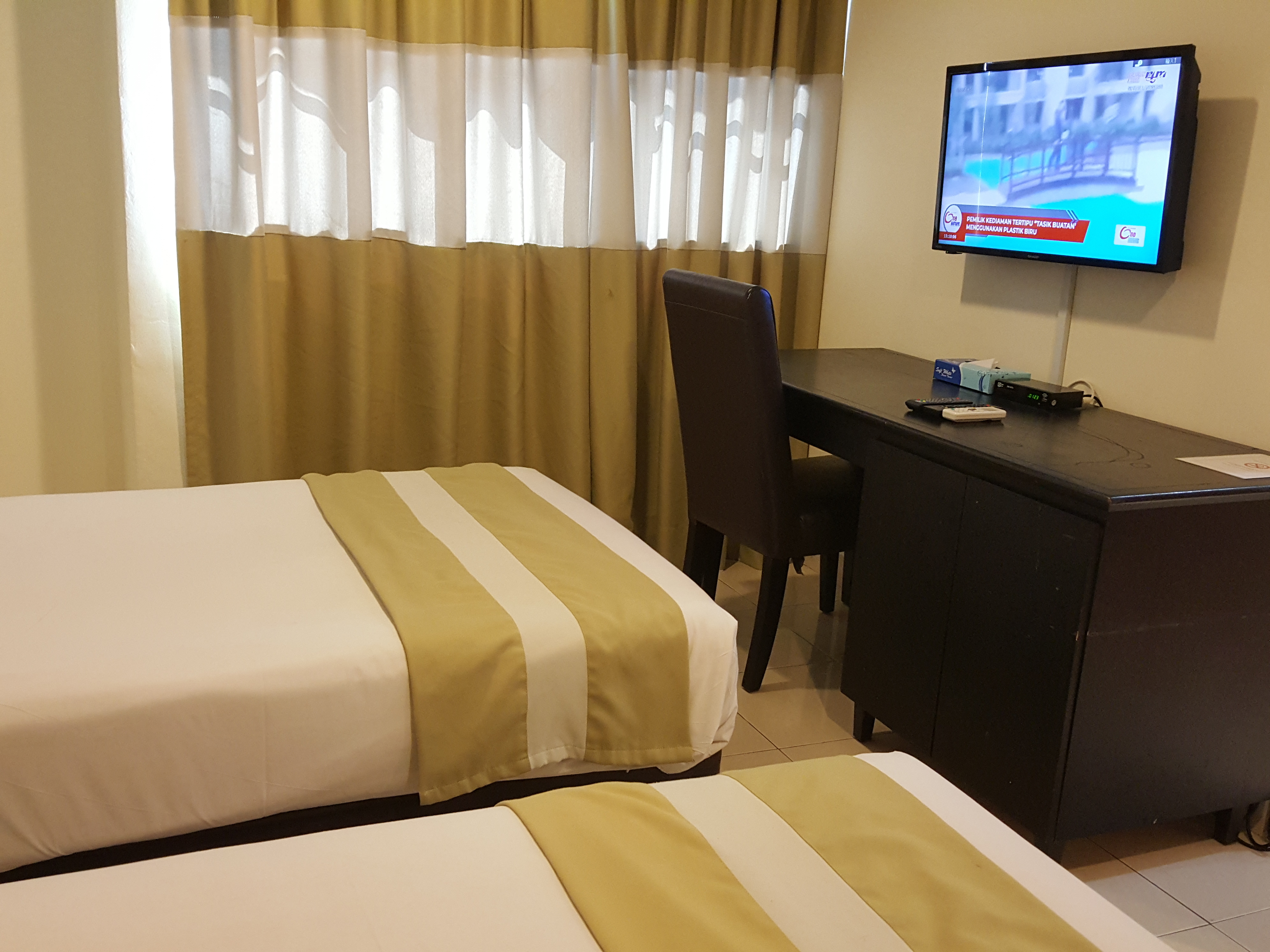 Double or Twin Deluxe City View