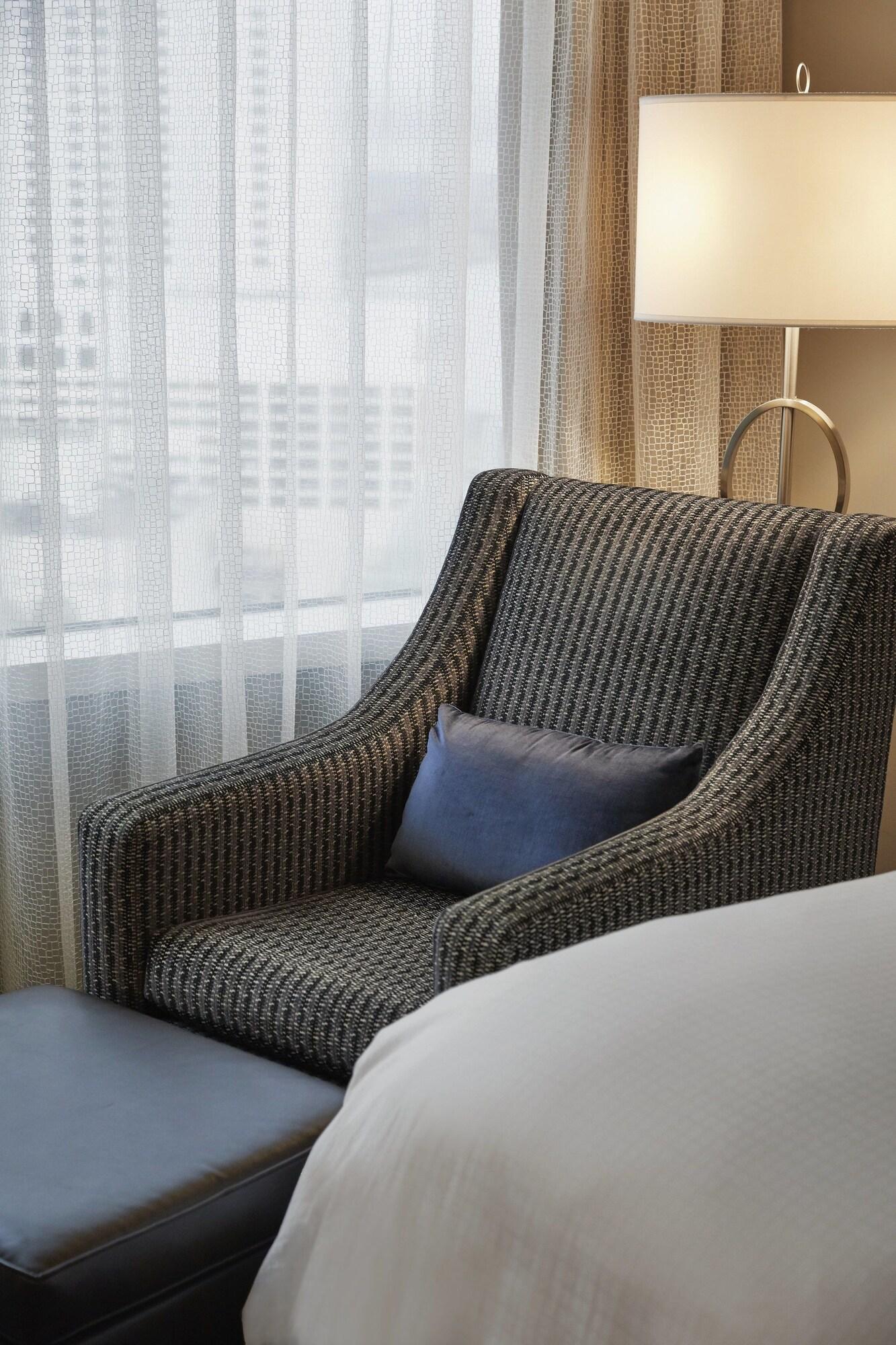 Room Deluxe with Views