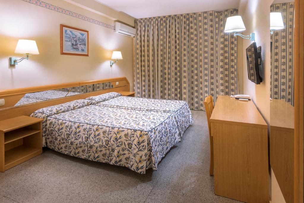 Double or Twin Sea View