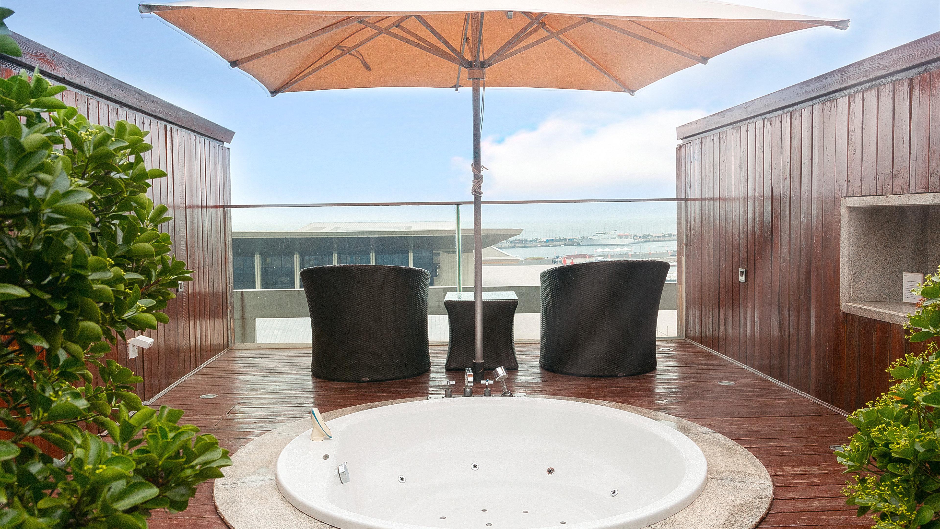 Double Premium King Bed