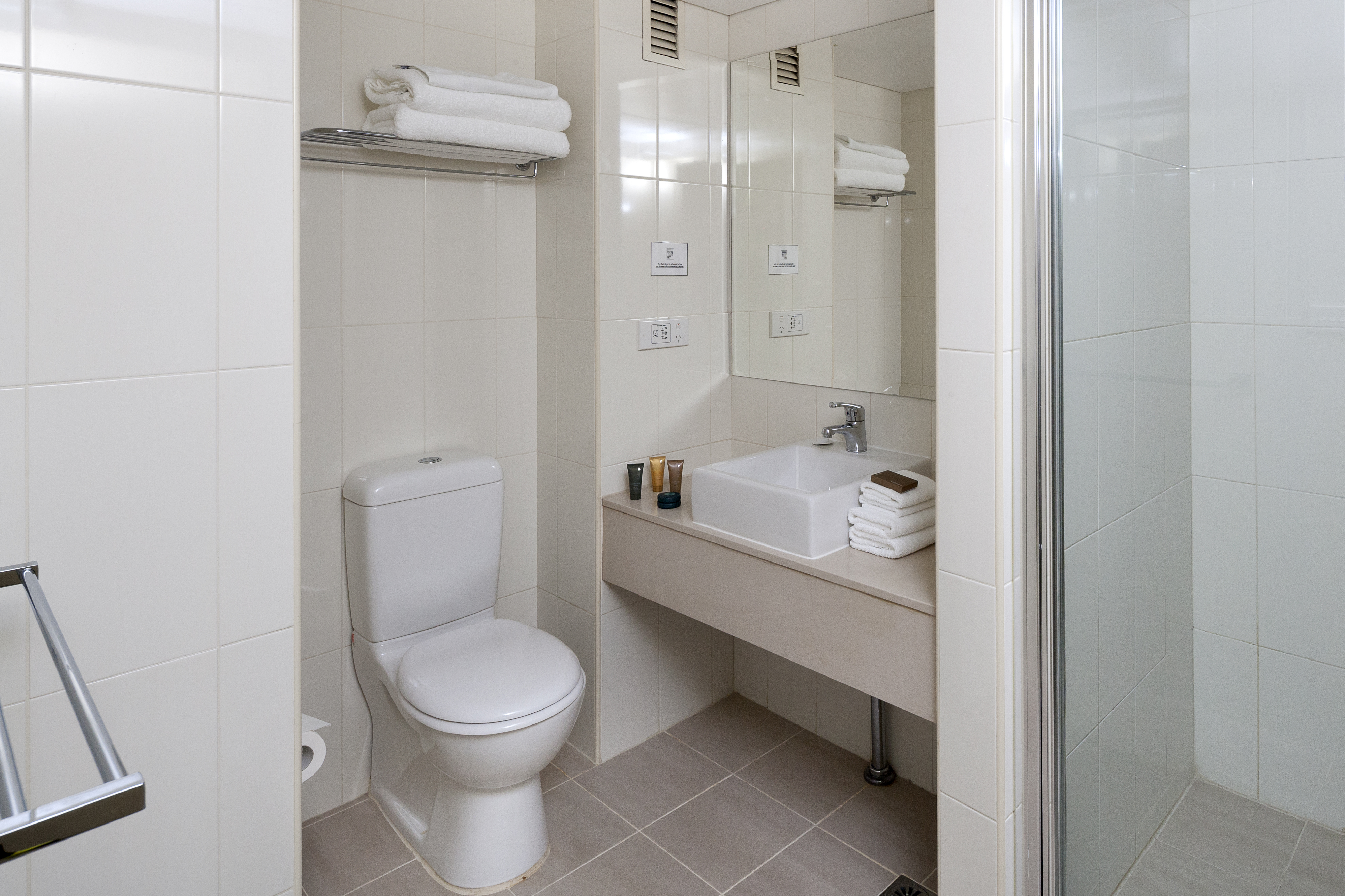 Triple Queen Bed Non Smoking