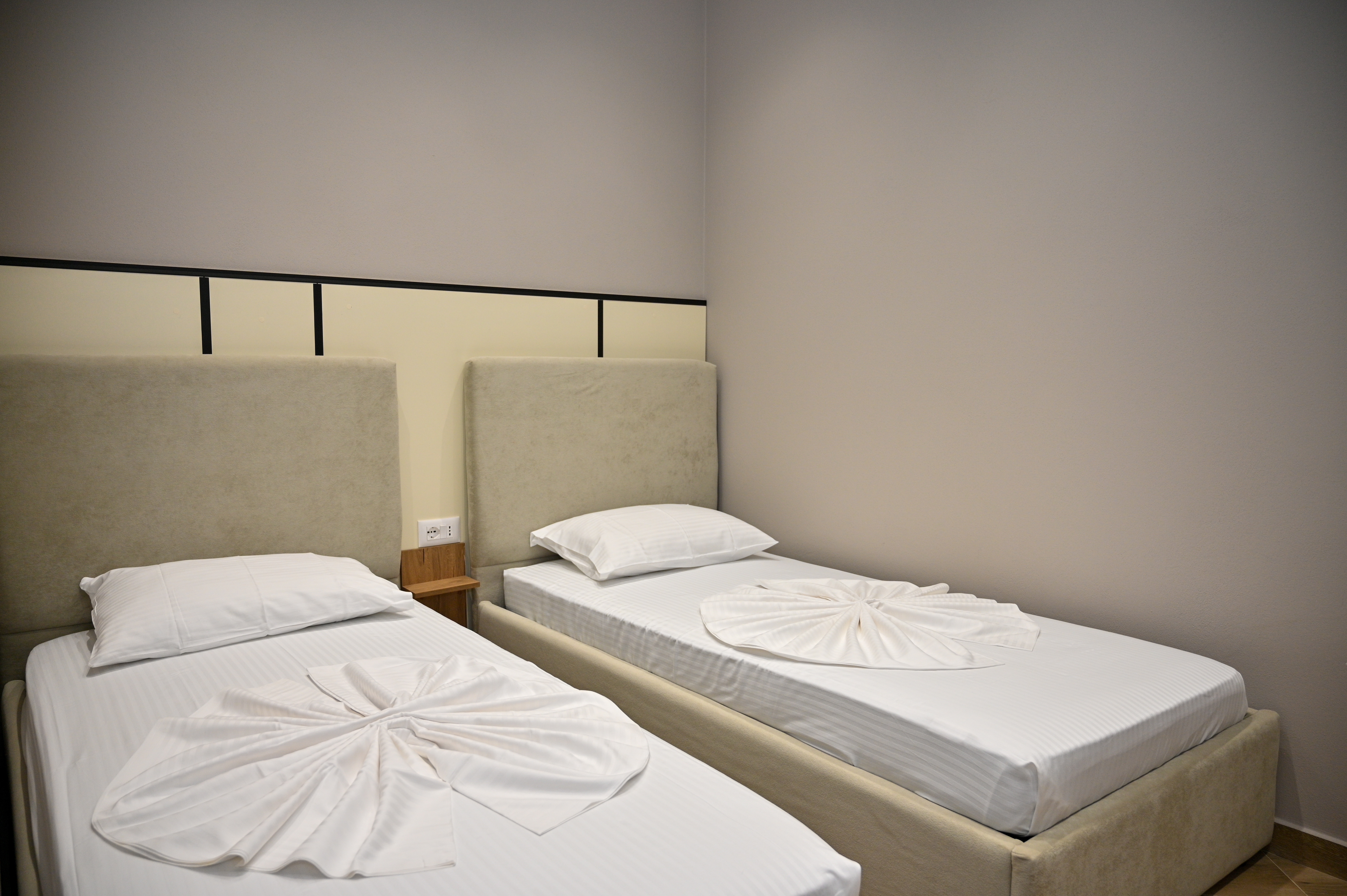 Quadruple with Balcony