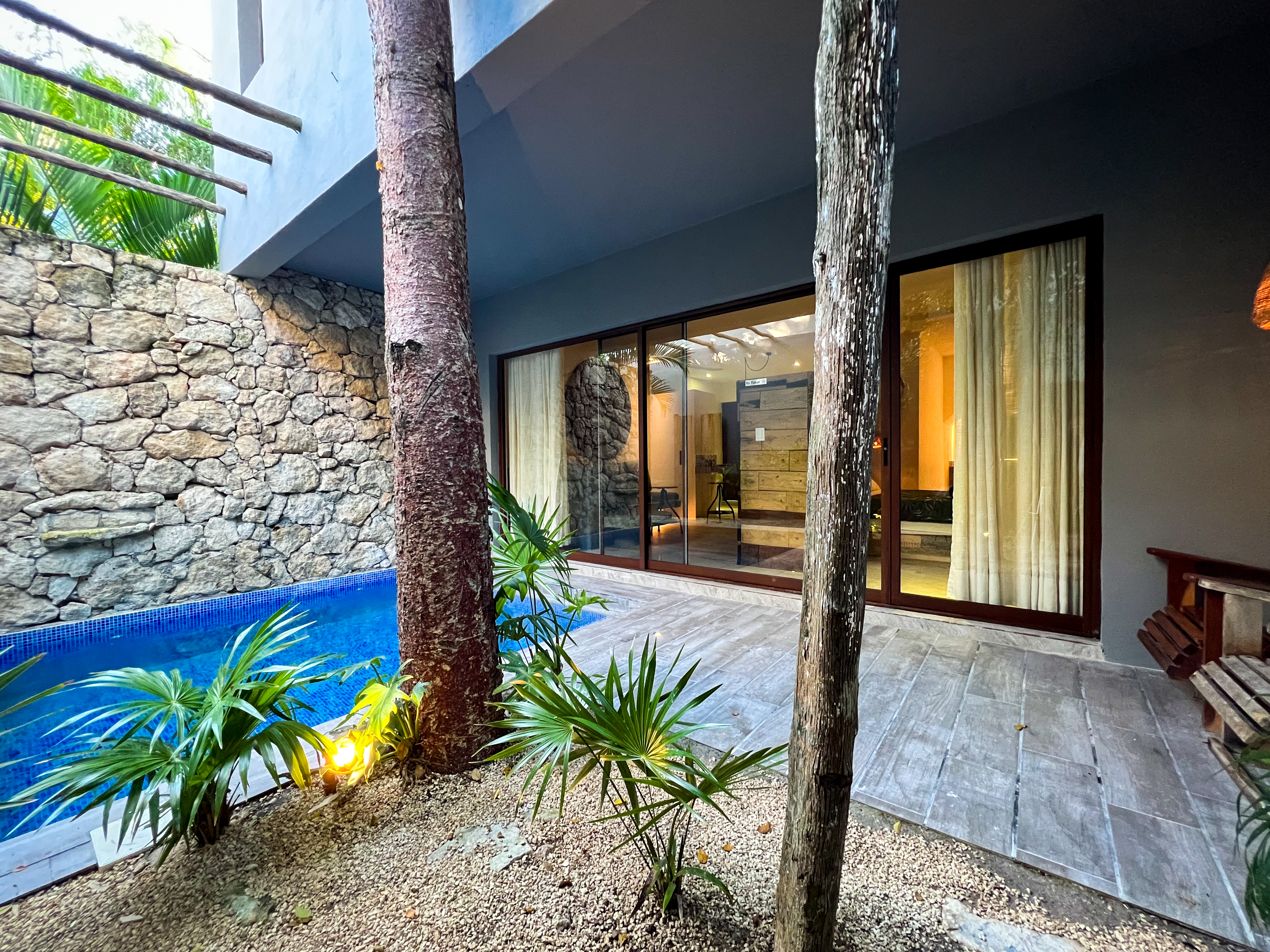 Quadruple Two Bedrooms