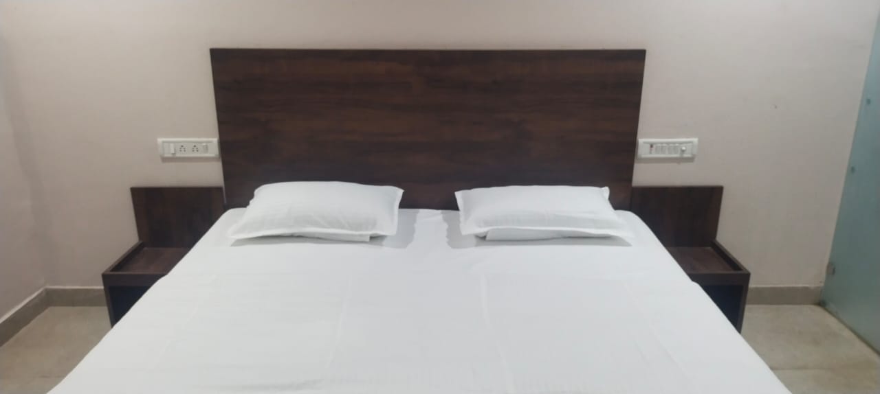 Single King Size Bed