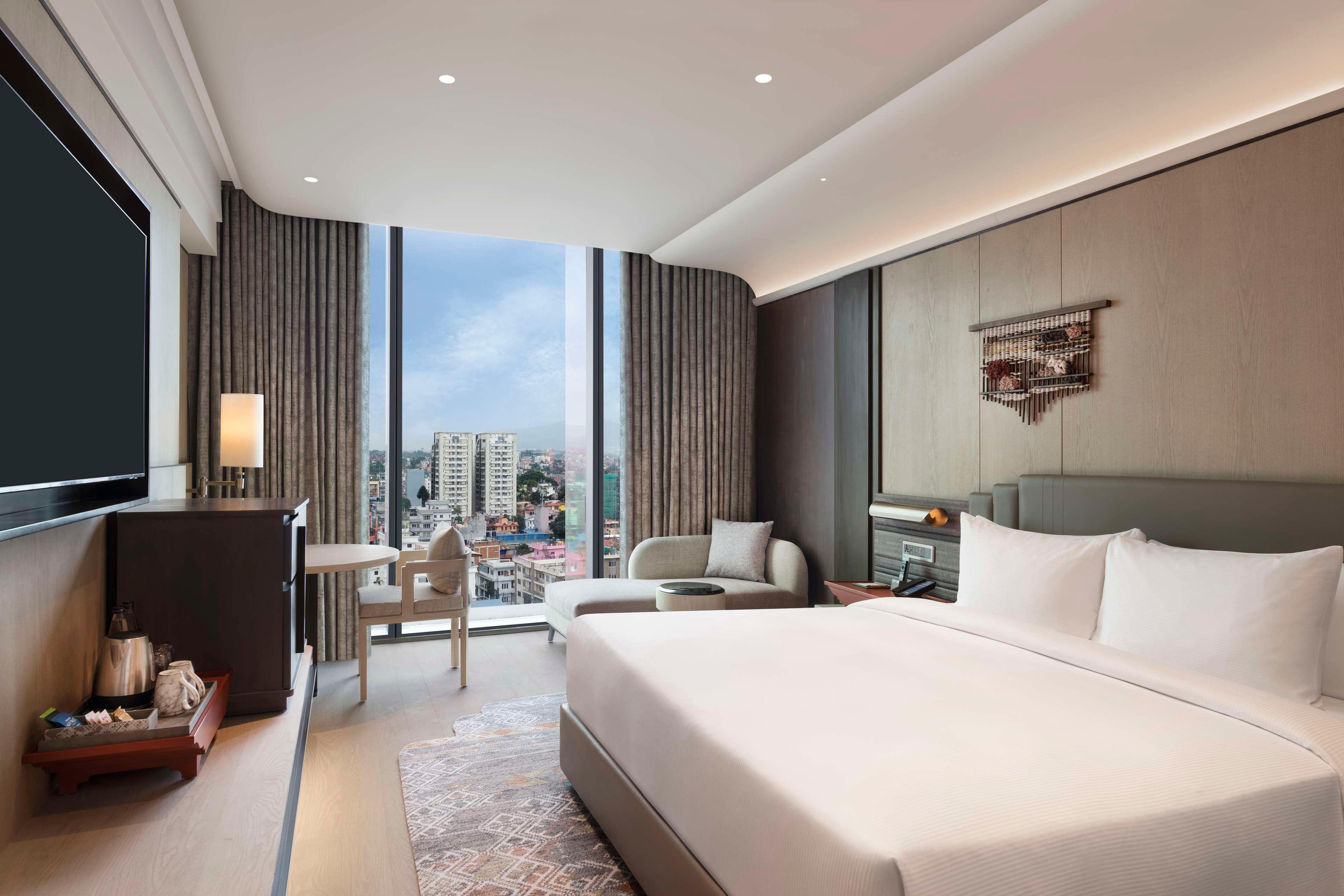 Double Executive King Bed