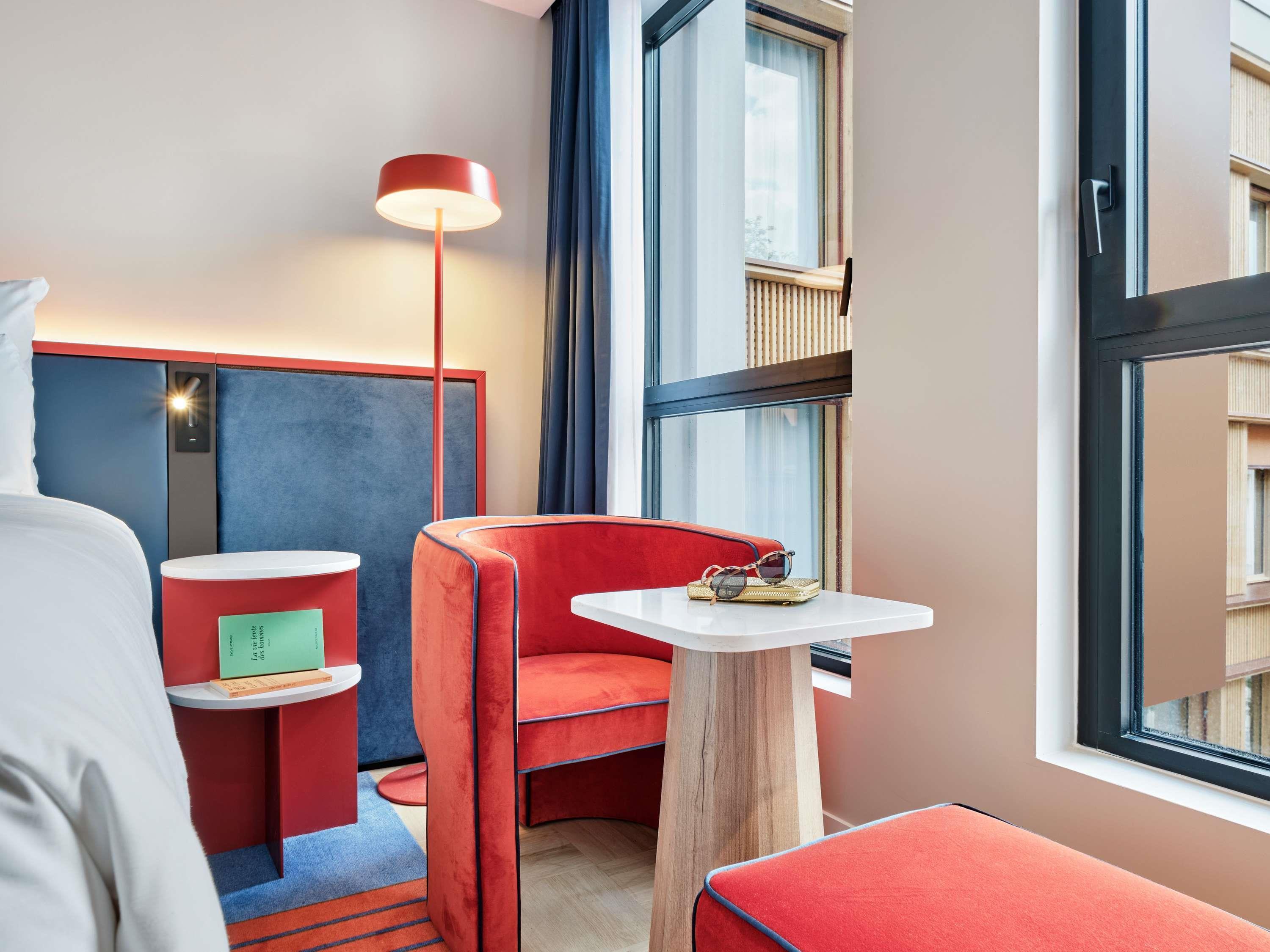 Double Queen Size Bed