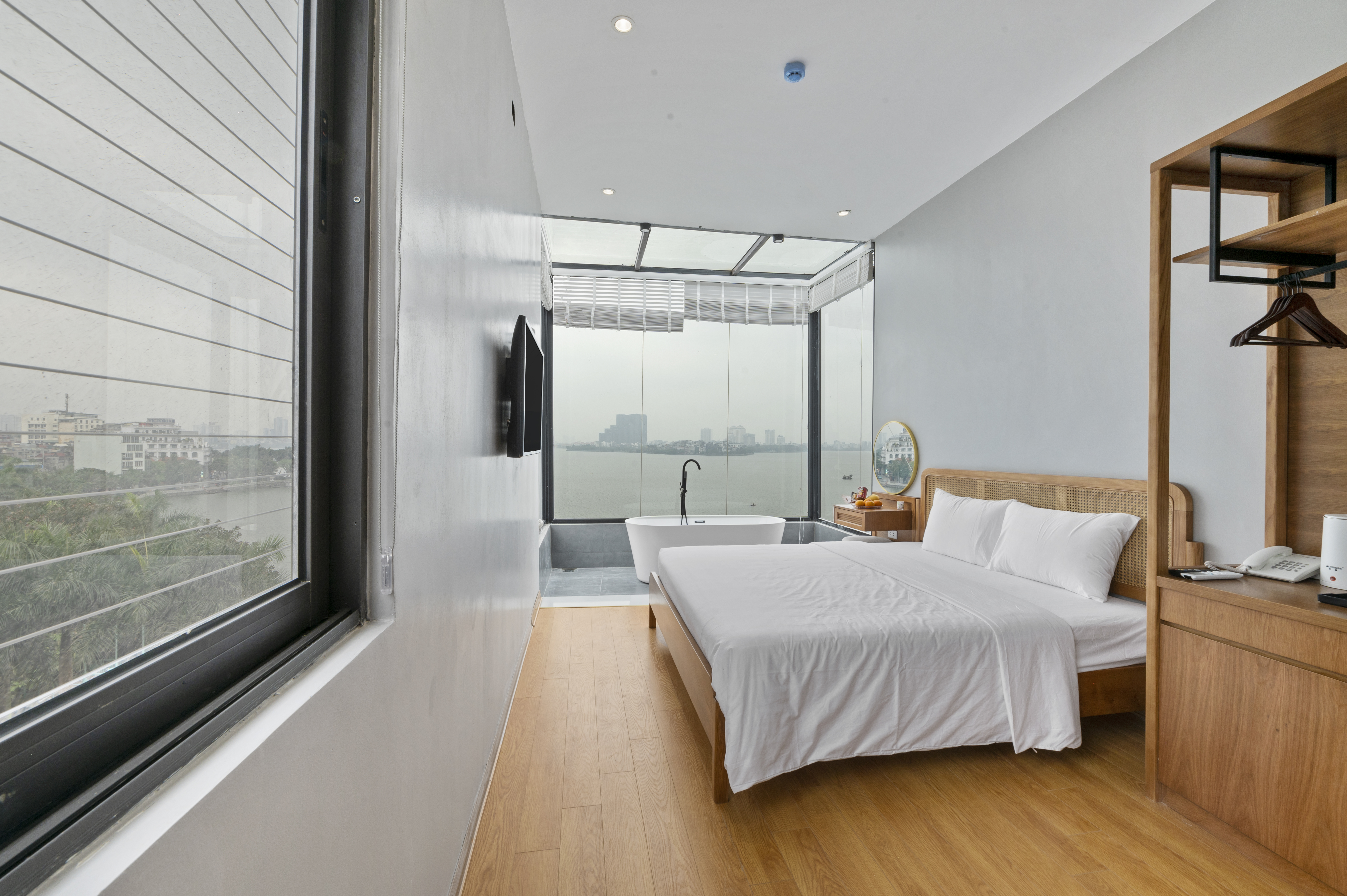 Junior Suite with Views