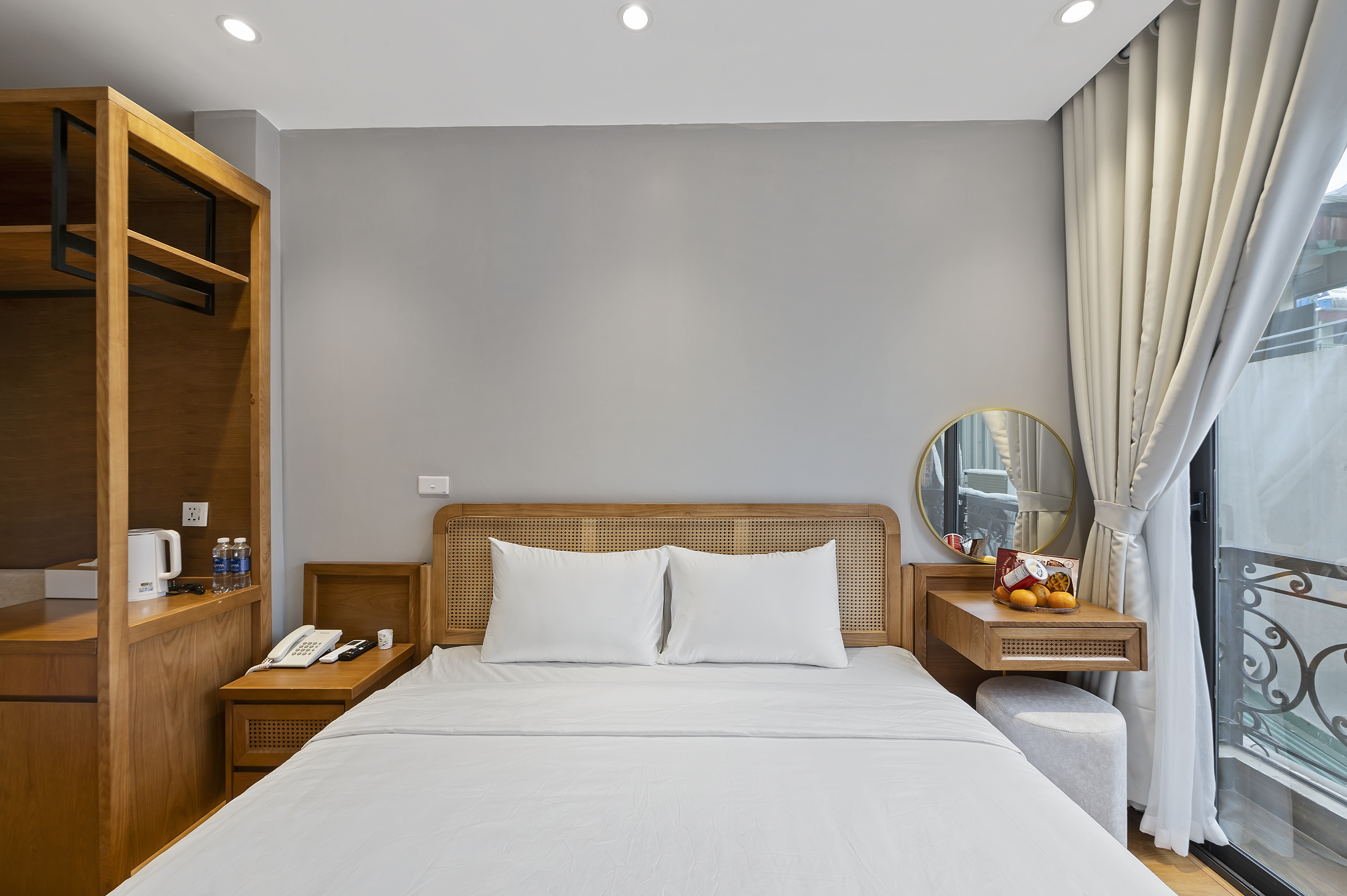 Studio Deluxe with Balcony