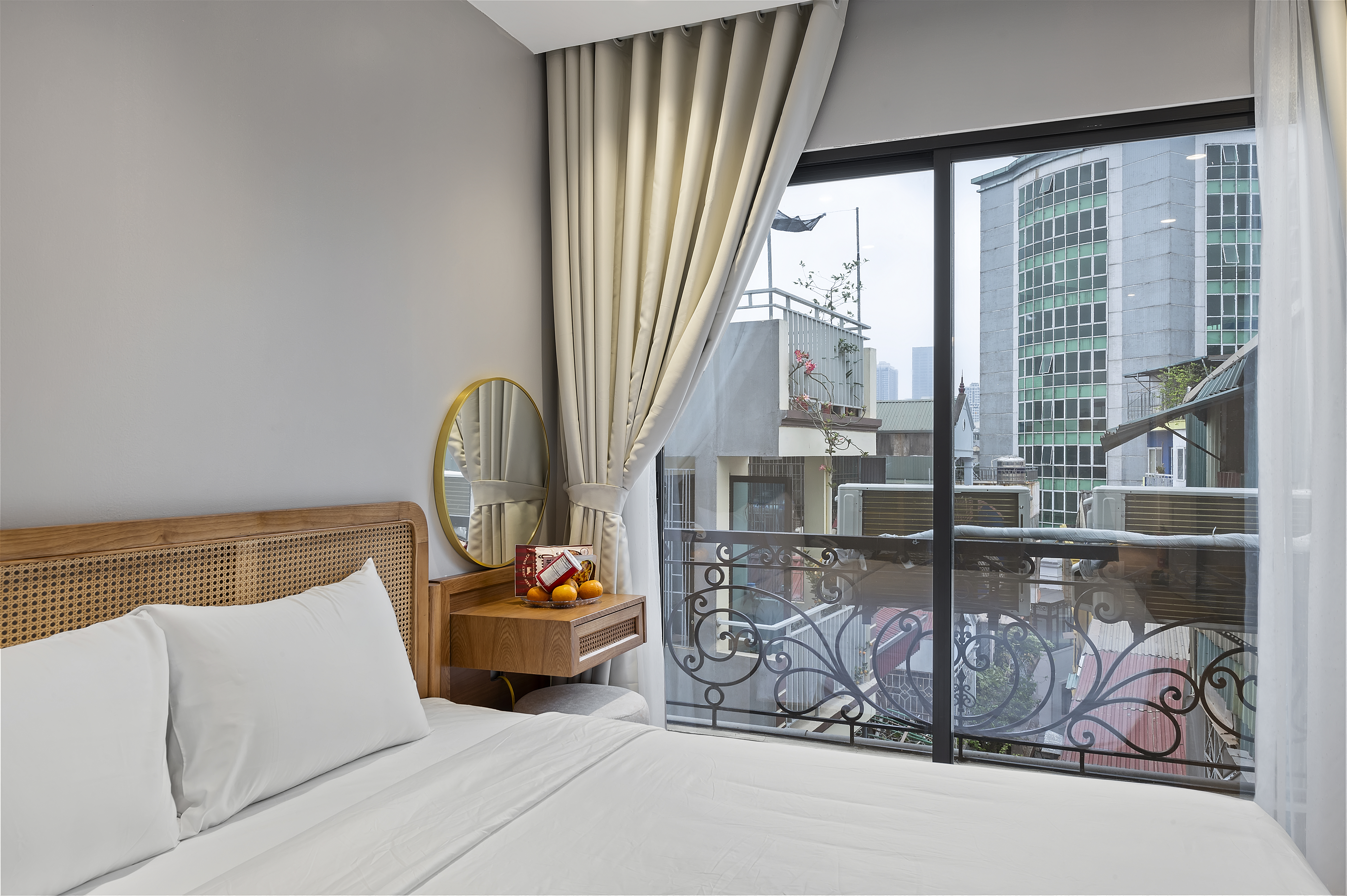 Studio Deluxe with Balcony