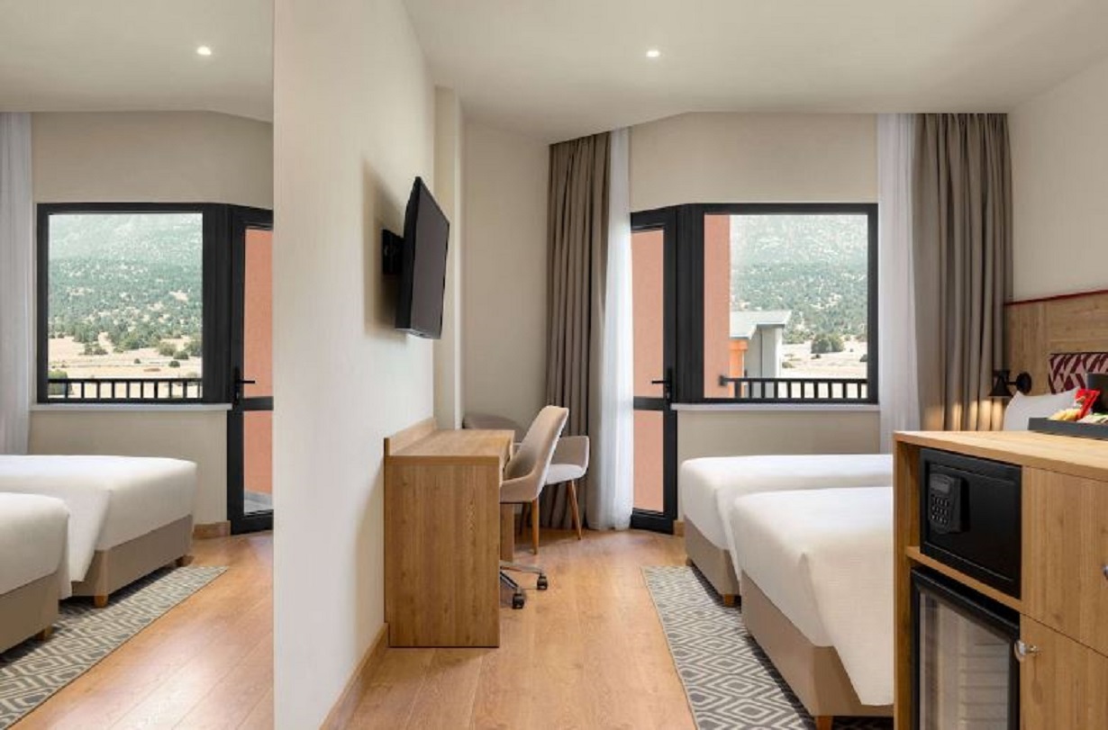 Double or Twin Accessible