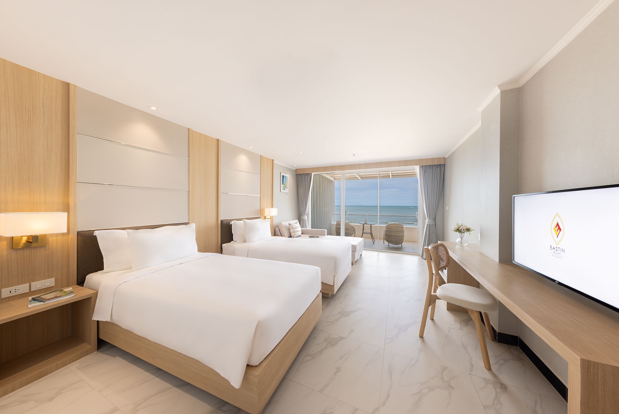 Double or Twin Premium Sea View