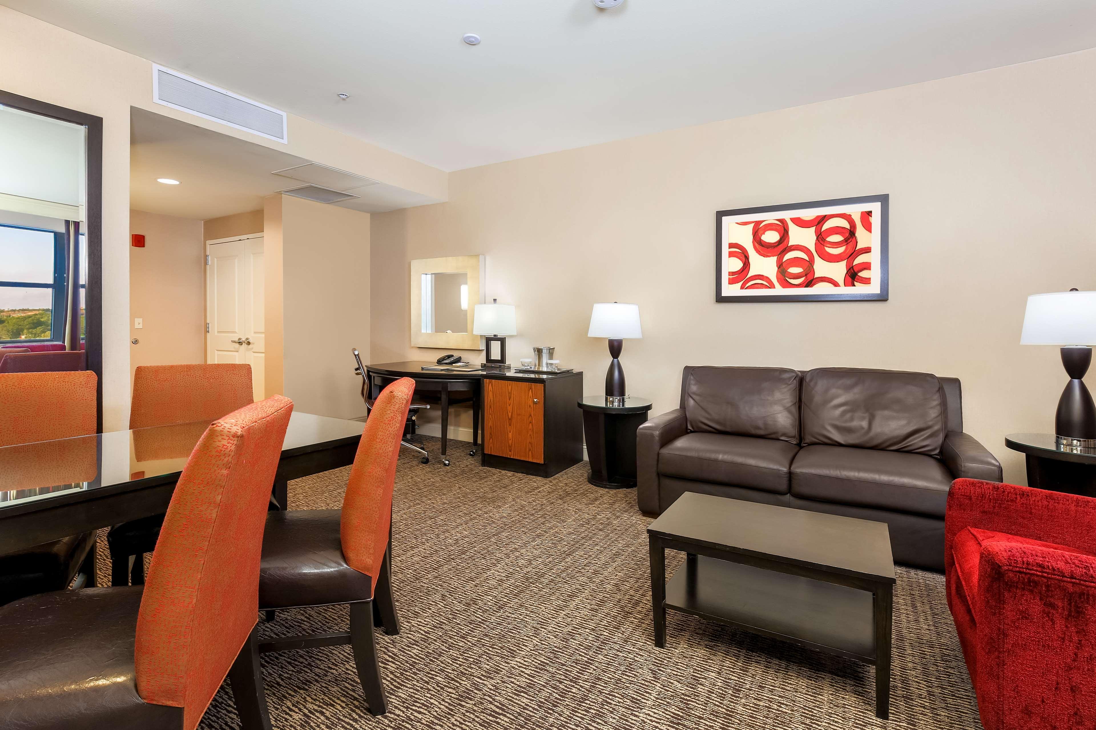 Junior Suite King Size Bed