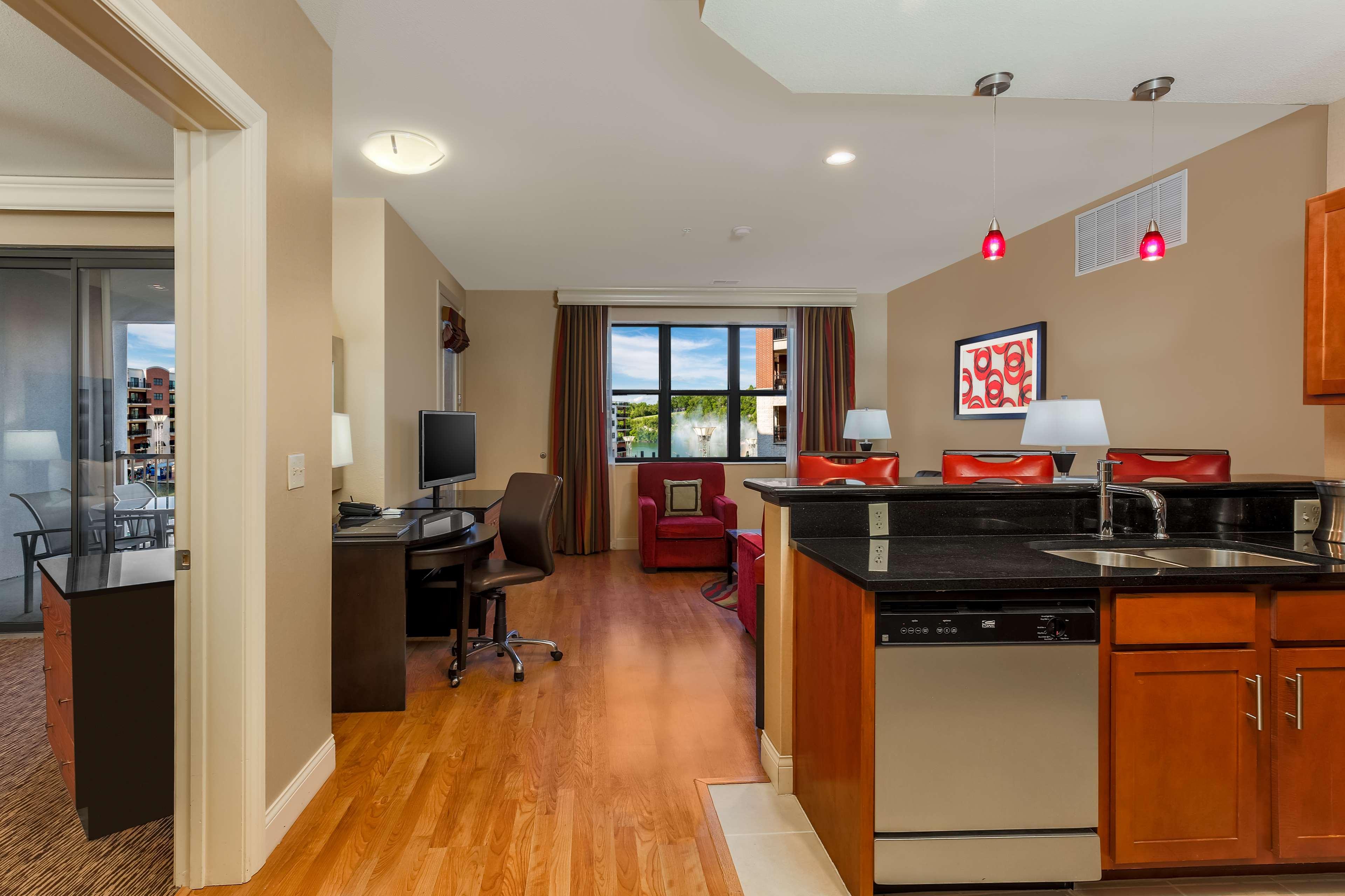 Double King Bed One Bedroom 