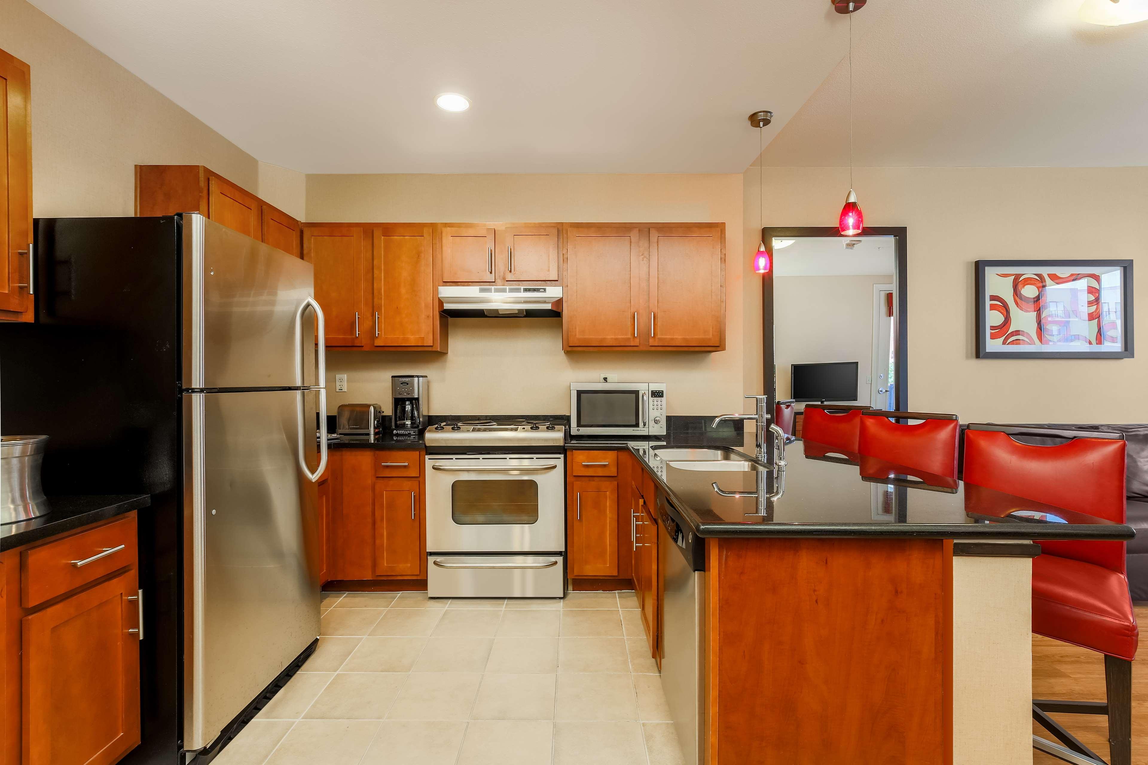 Suite King Bed One Bedroom 