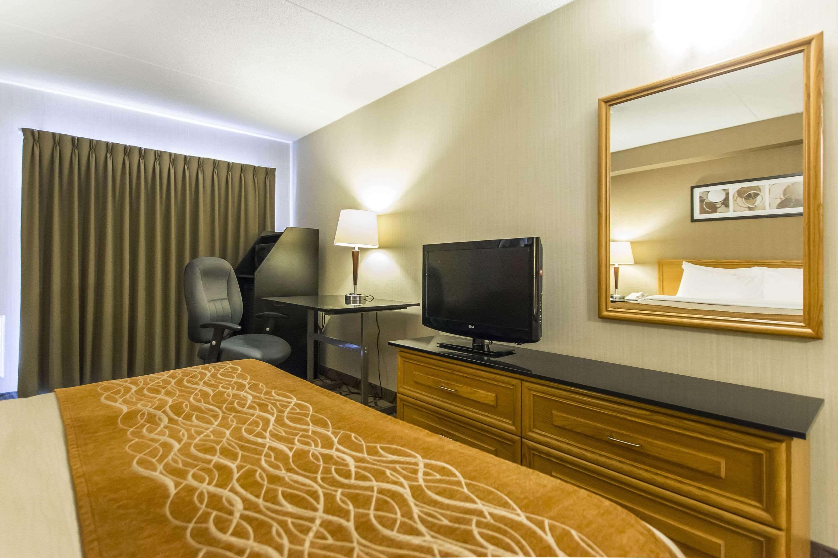 Double Queen Size Bed