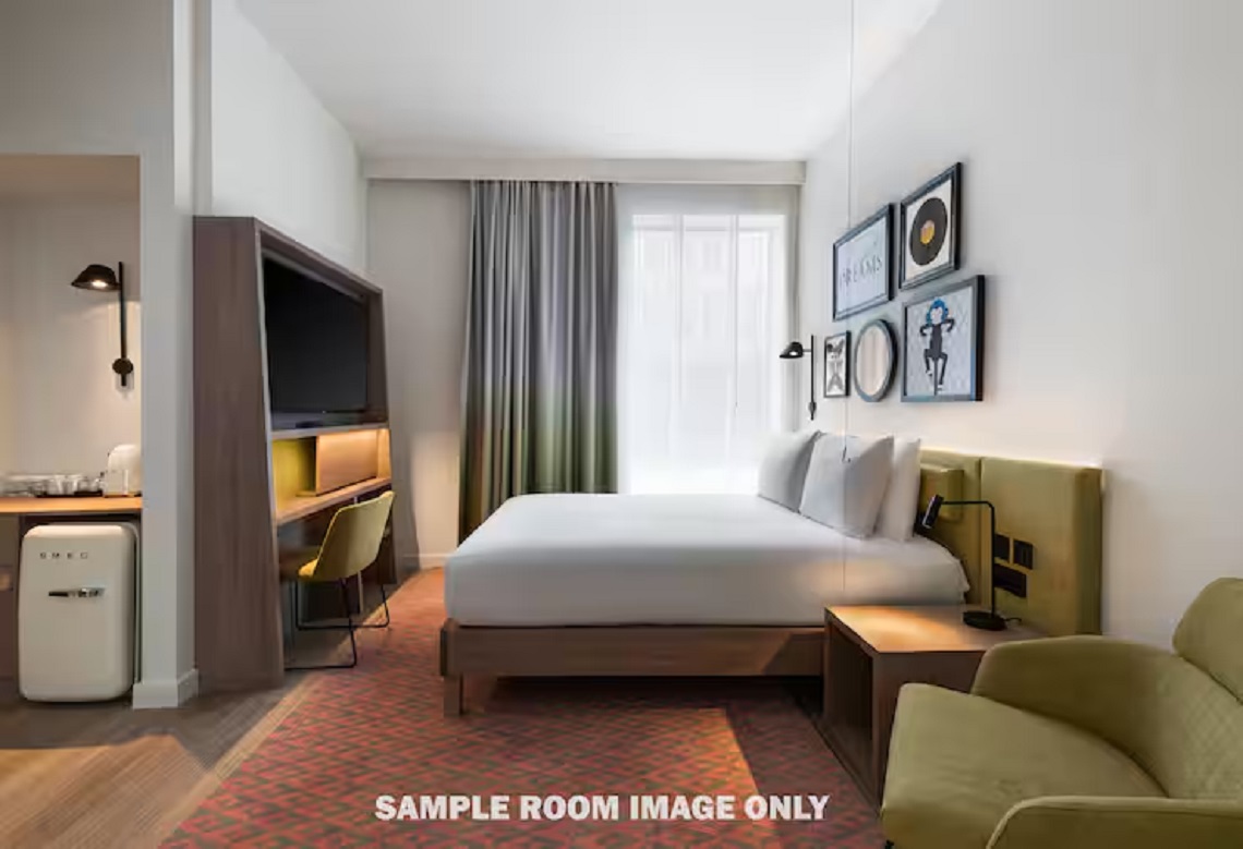 Double or Twin Accessible King Size Bed