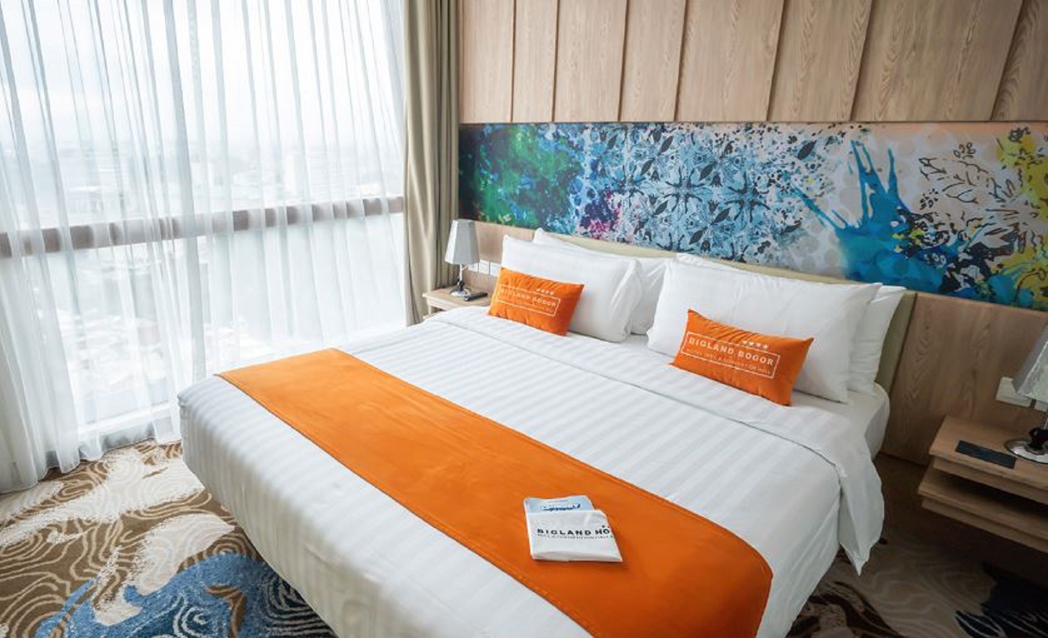 Junior Suite King Size Bed