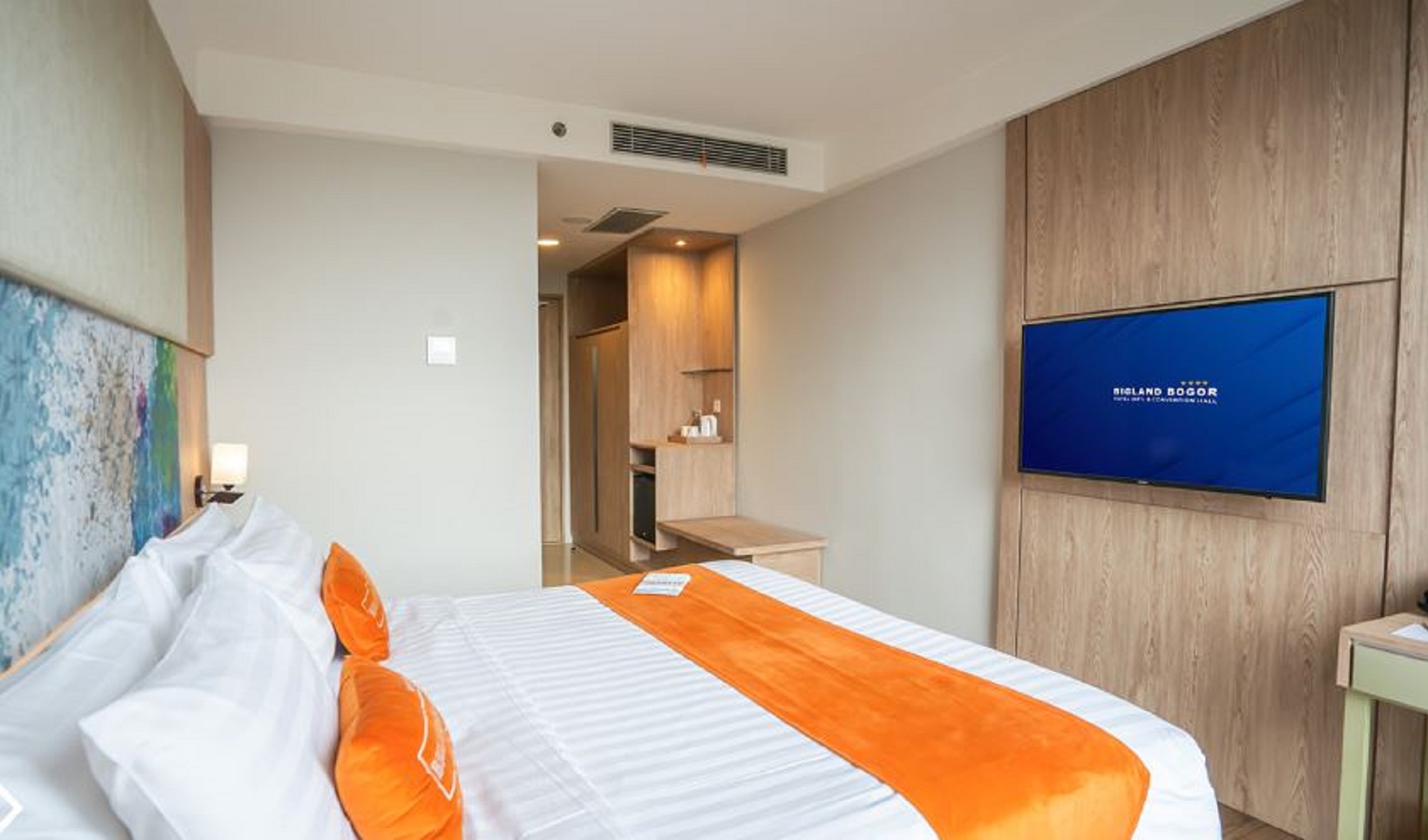 Double King Size Bed