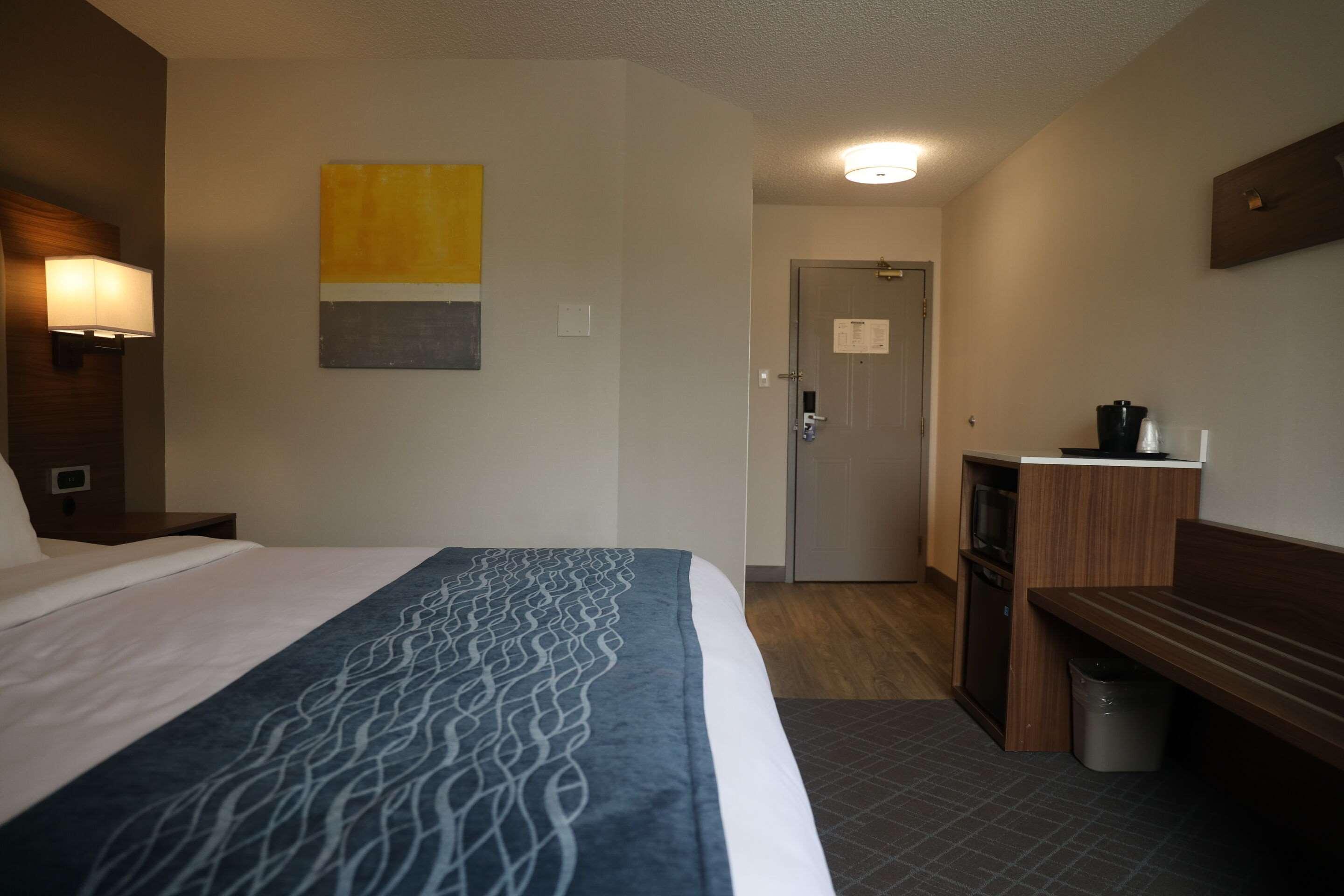 Double King Bed Non Smoking