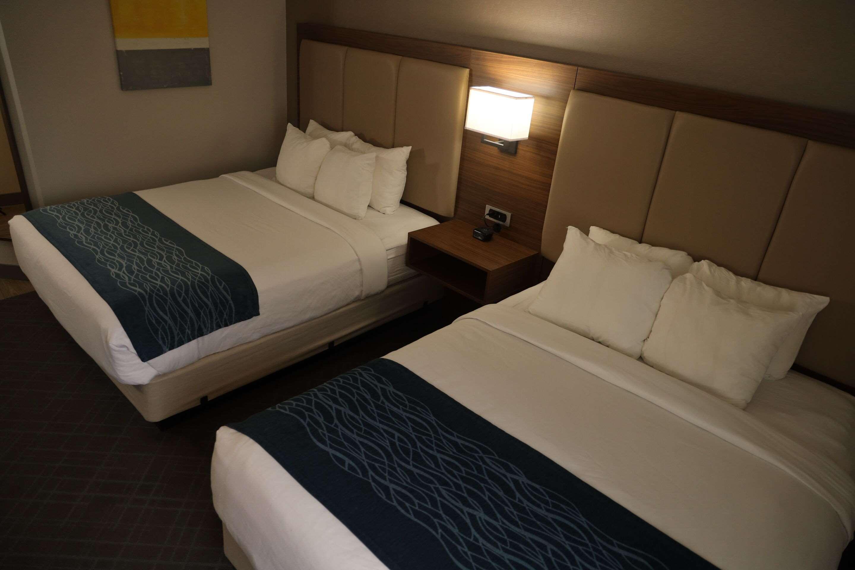 Double Two Queen Beds Non Smoking