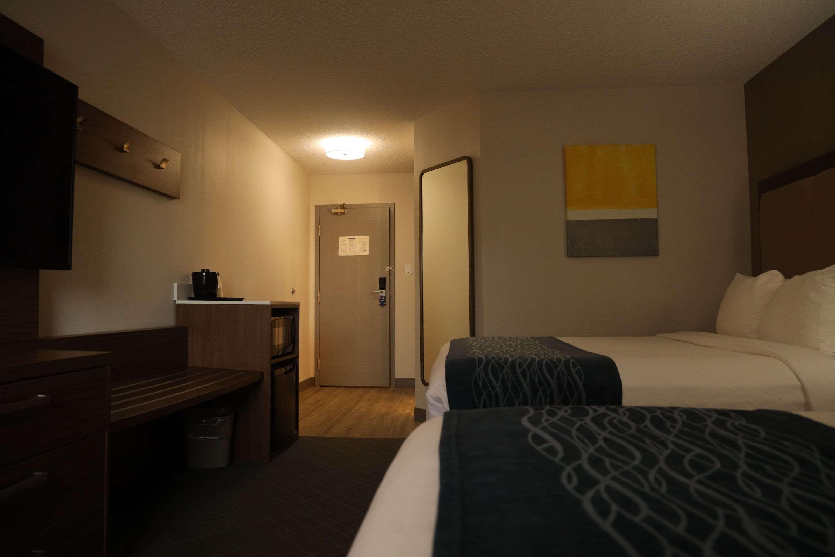 Double Two Queen Beds Non Smoking