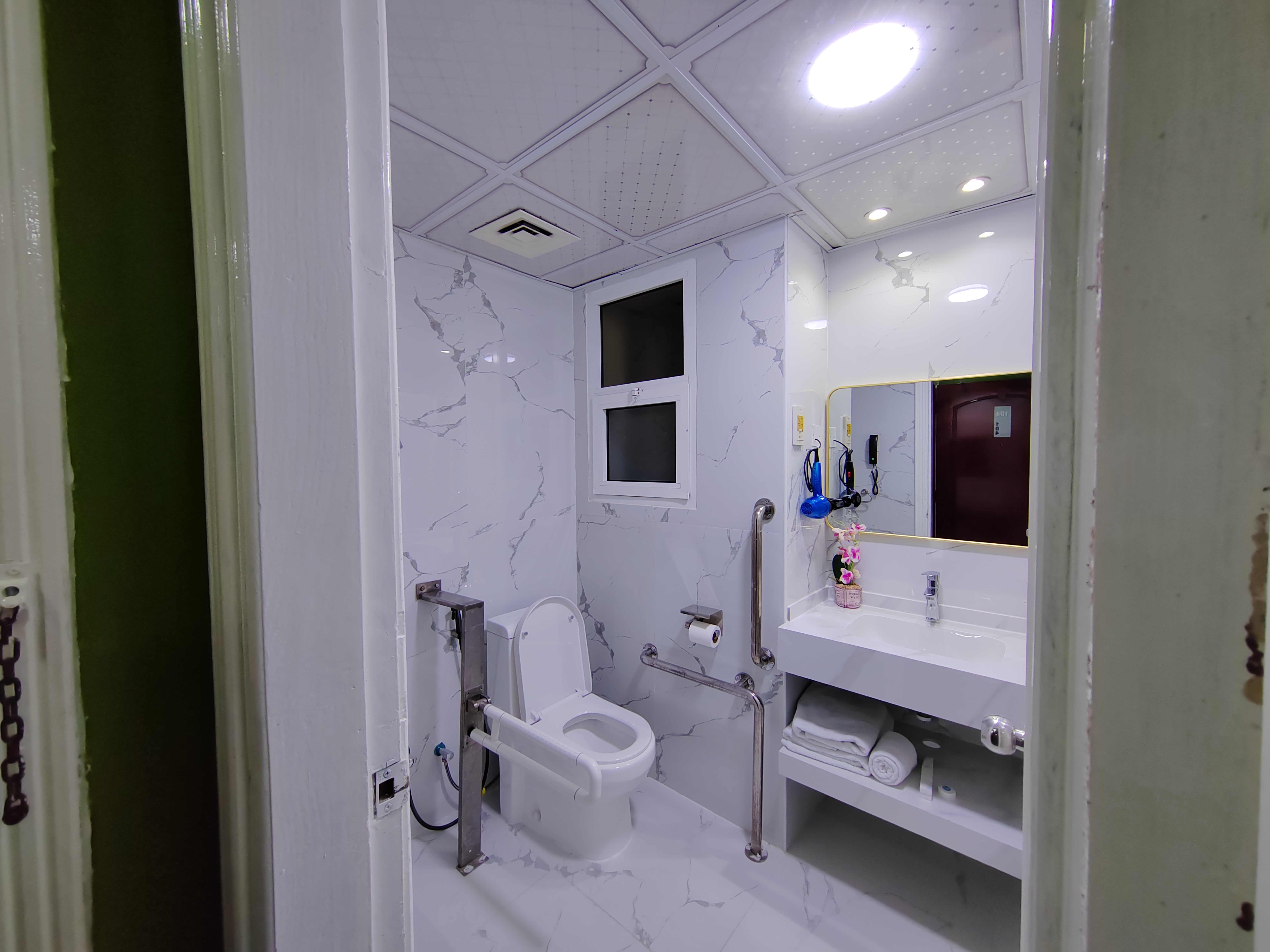 Suite Deluxe with Balcony