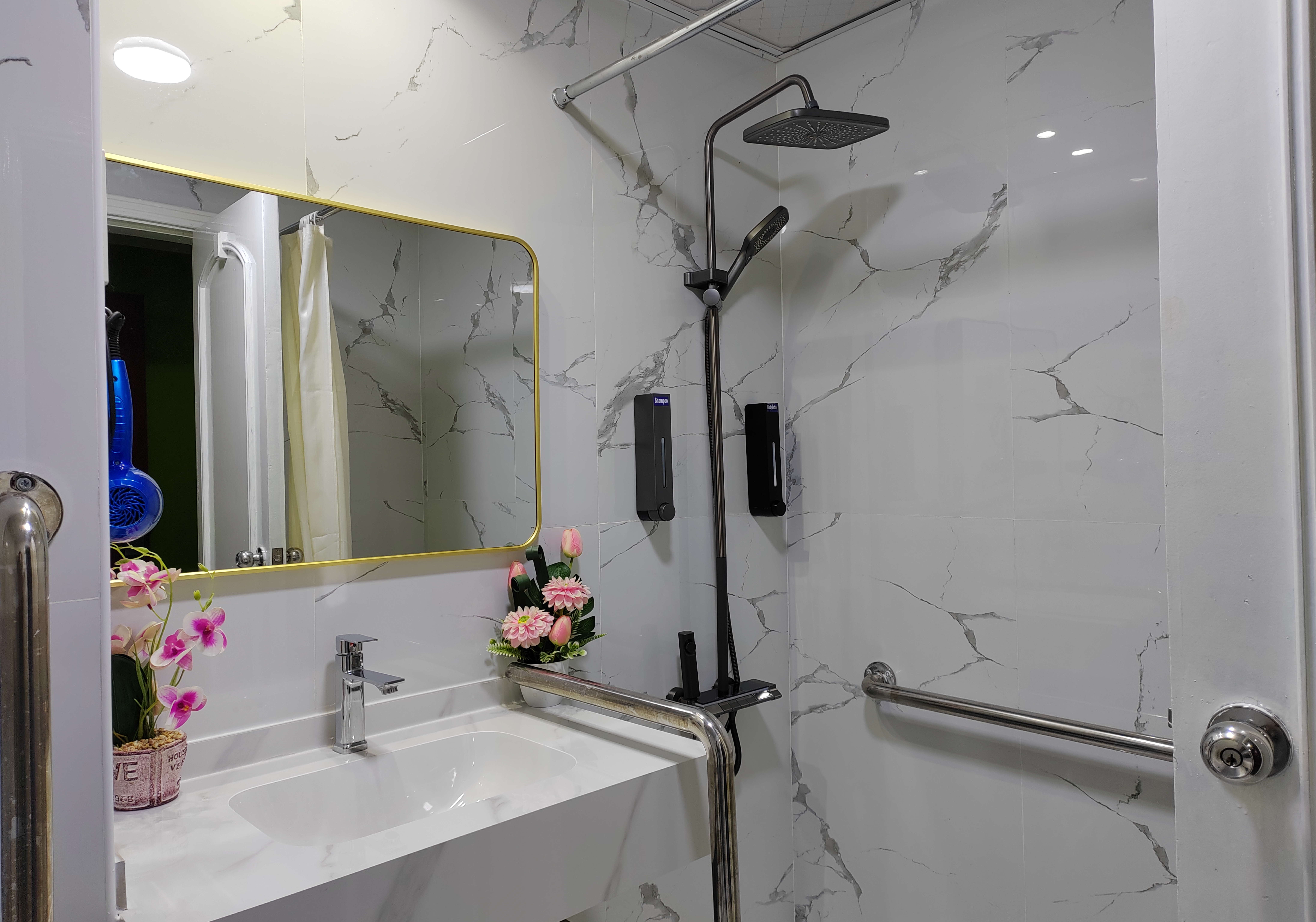 Suite Deluxe with Balcony