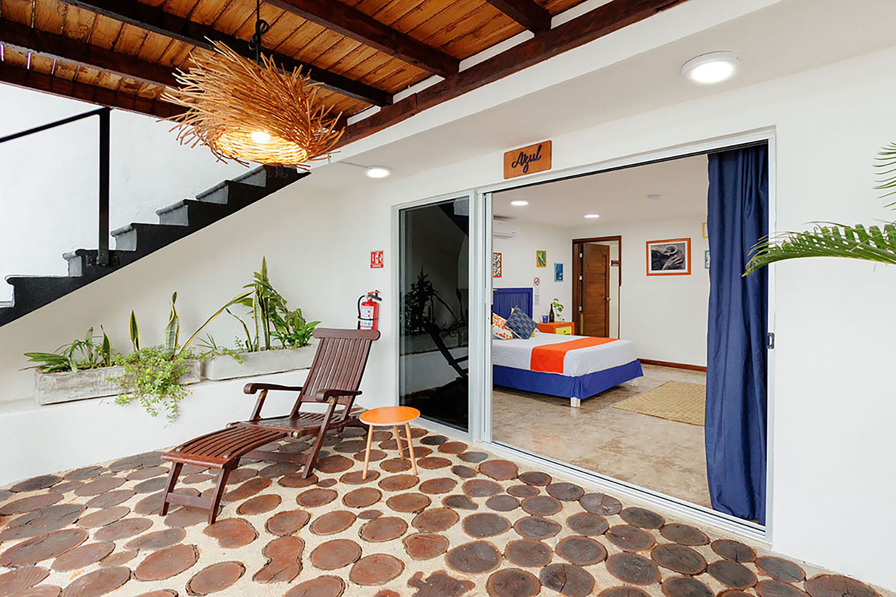 Quadruple with Views