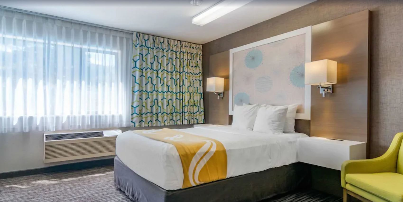 Suite Queen Bed Non Smoking