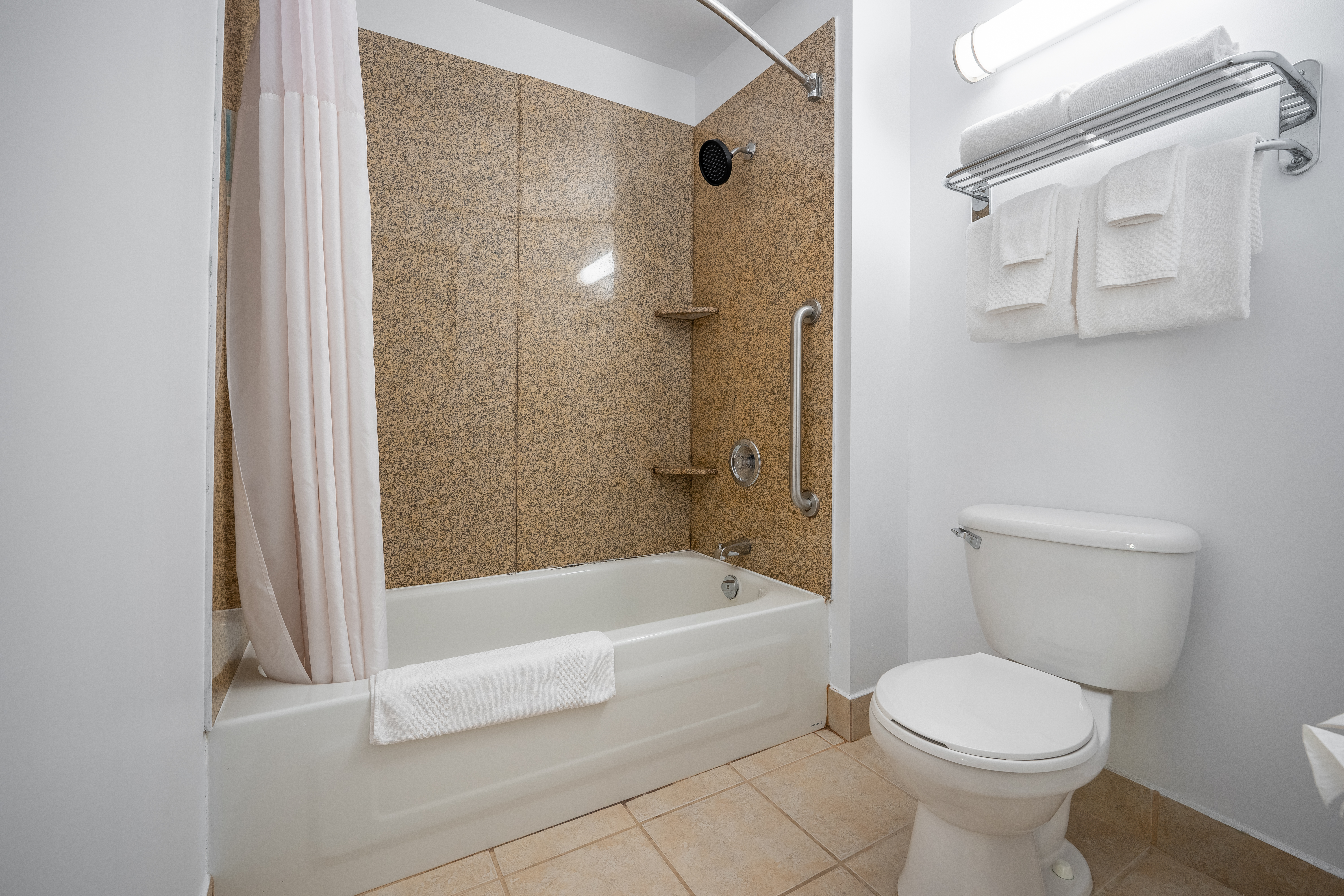 Double Two Queen Beds Non Smoking