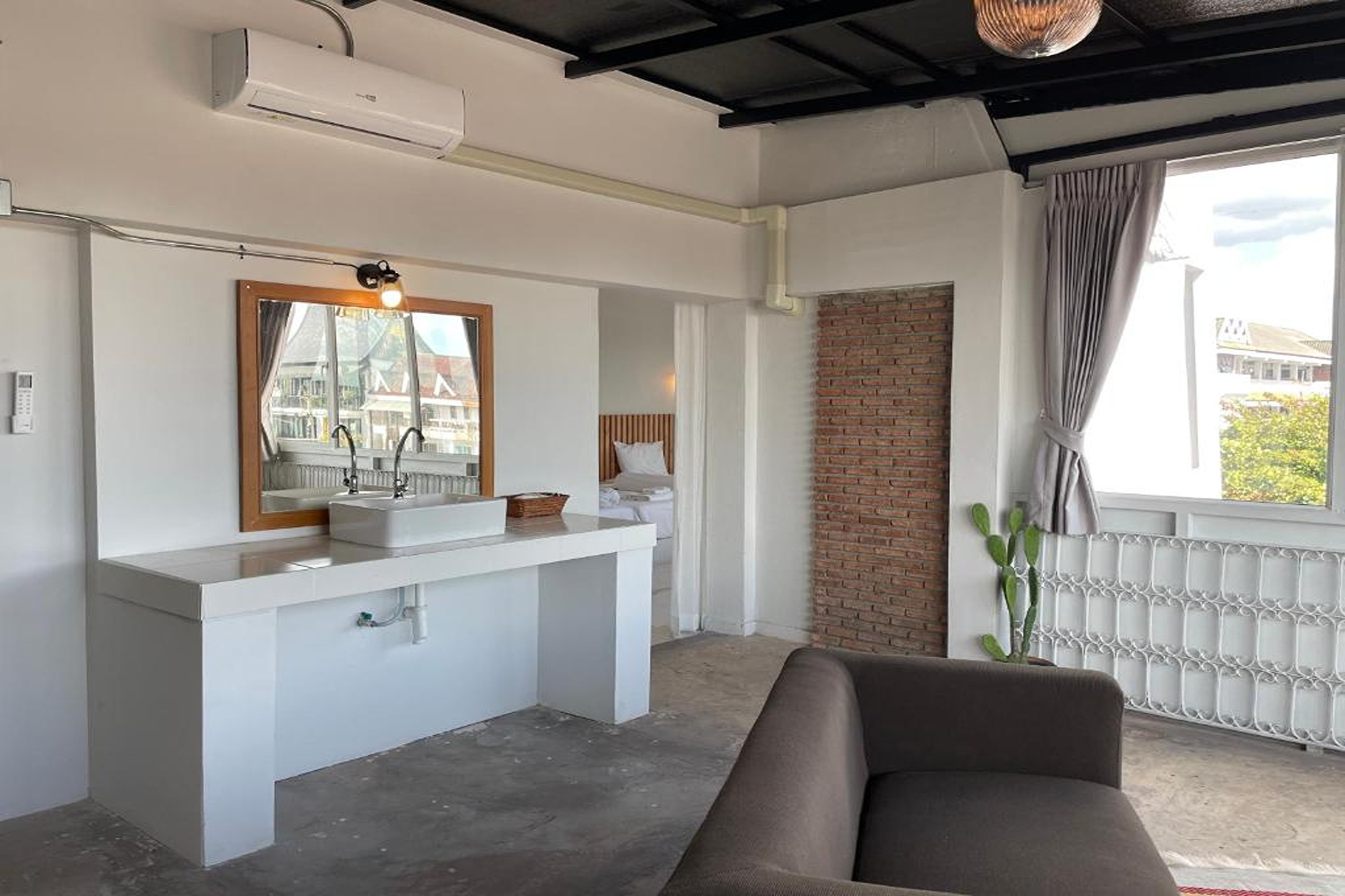 Quadruple with Balcony