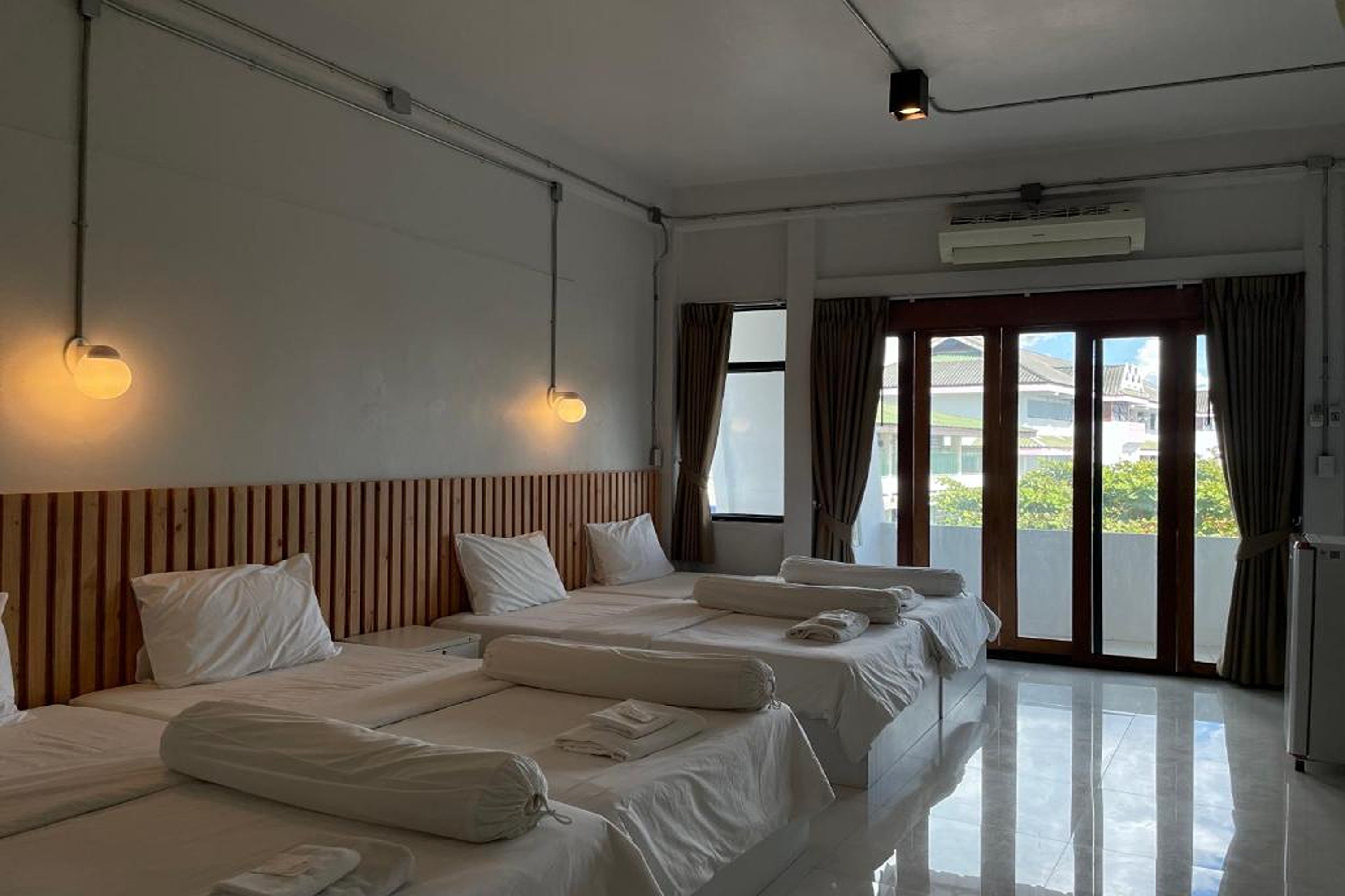 Quadruple with Balcony