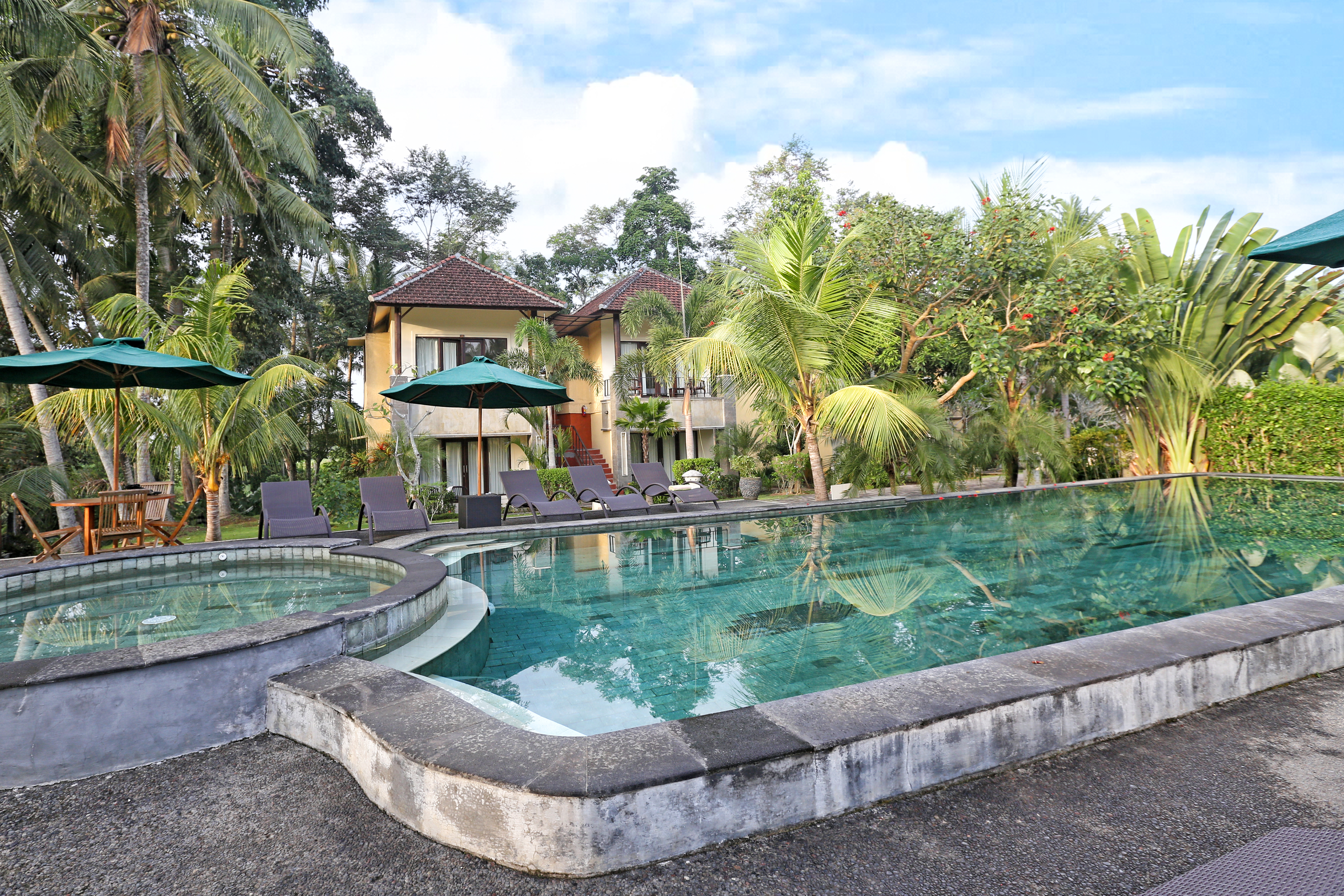 Double or Twin Deluxe