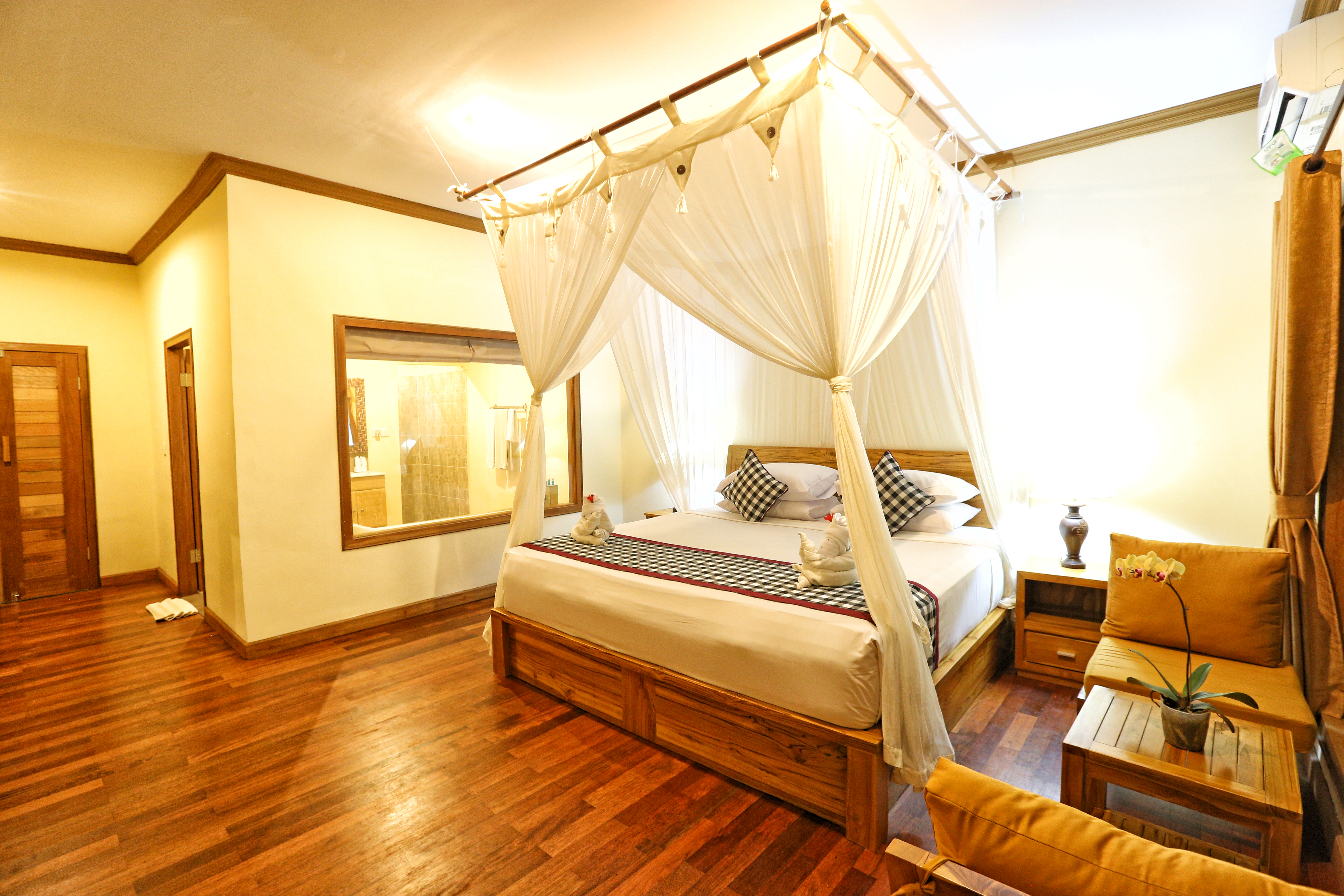 Double or Twin One Bedroom