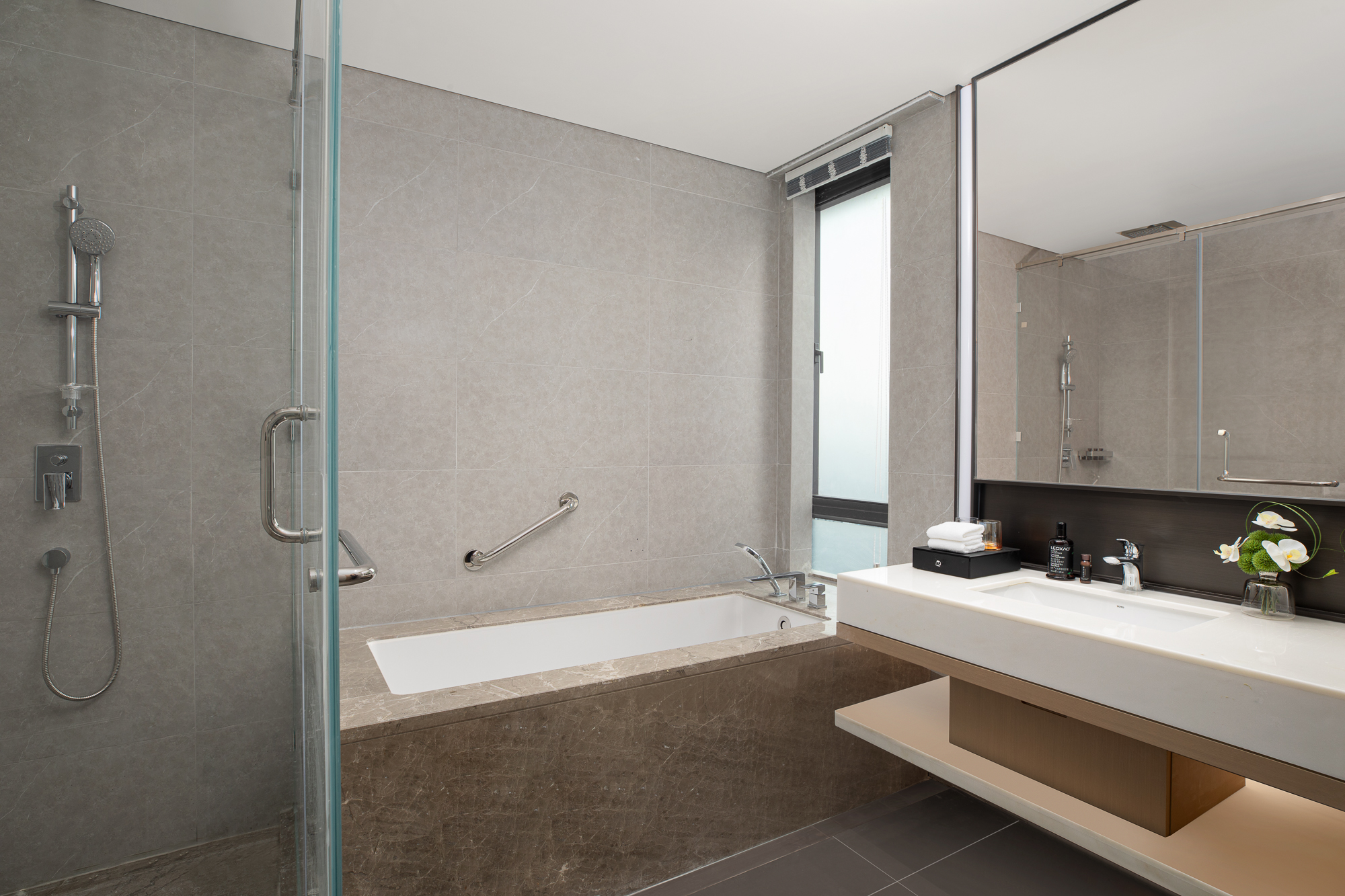 Double Executive Three Bedrooms